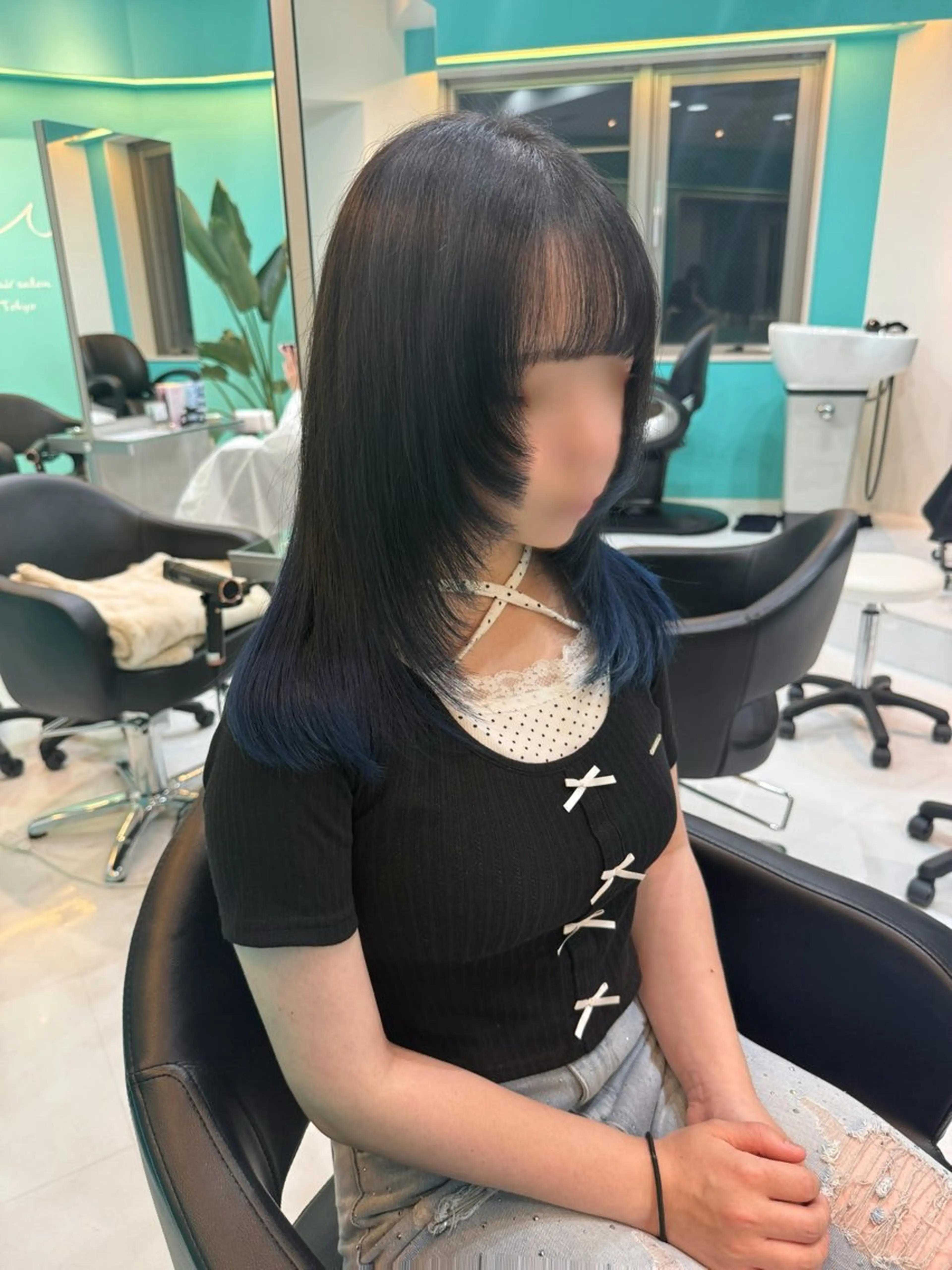 ミディアム カット ヘアカラー トリートメント Misaki/ レイヤー/ウルフのヘアスタイル