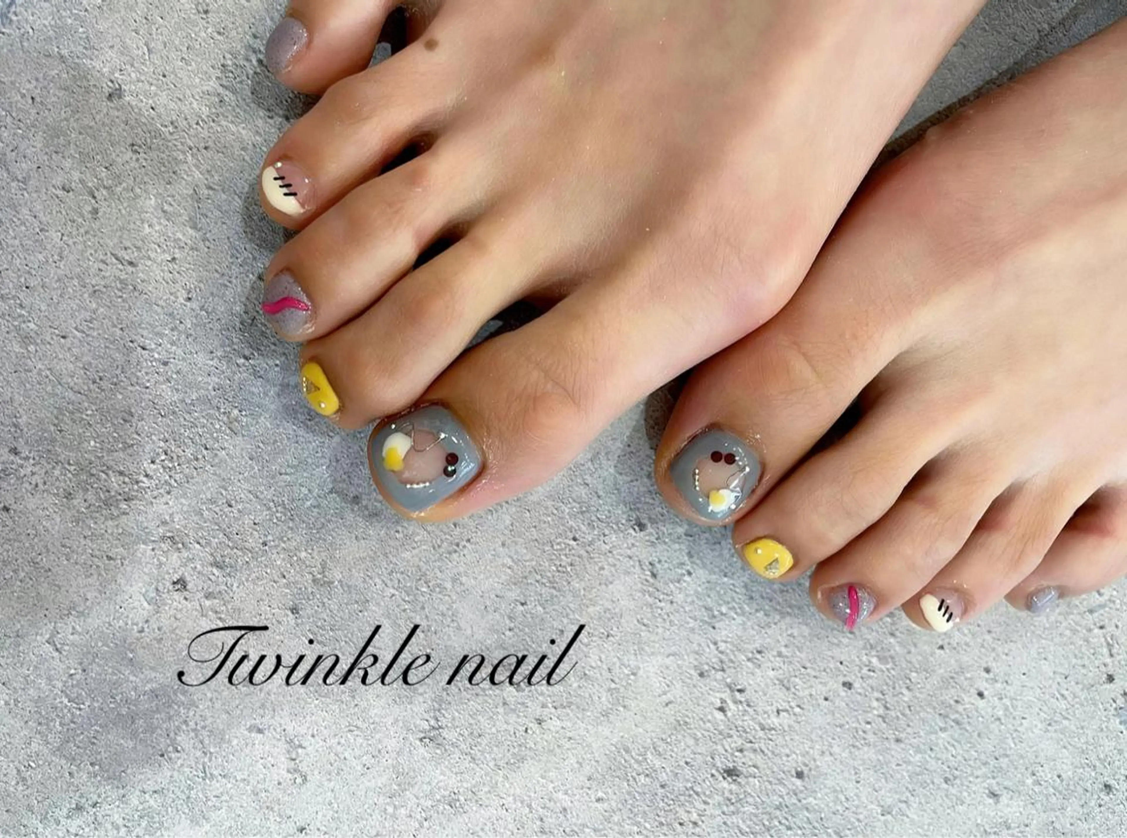 ネイル フットネイル Twinklenail所属・.ume. nailのネイルデザイン