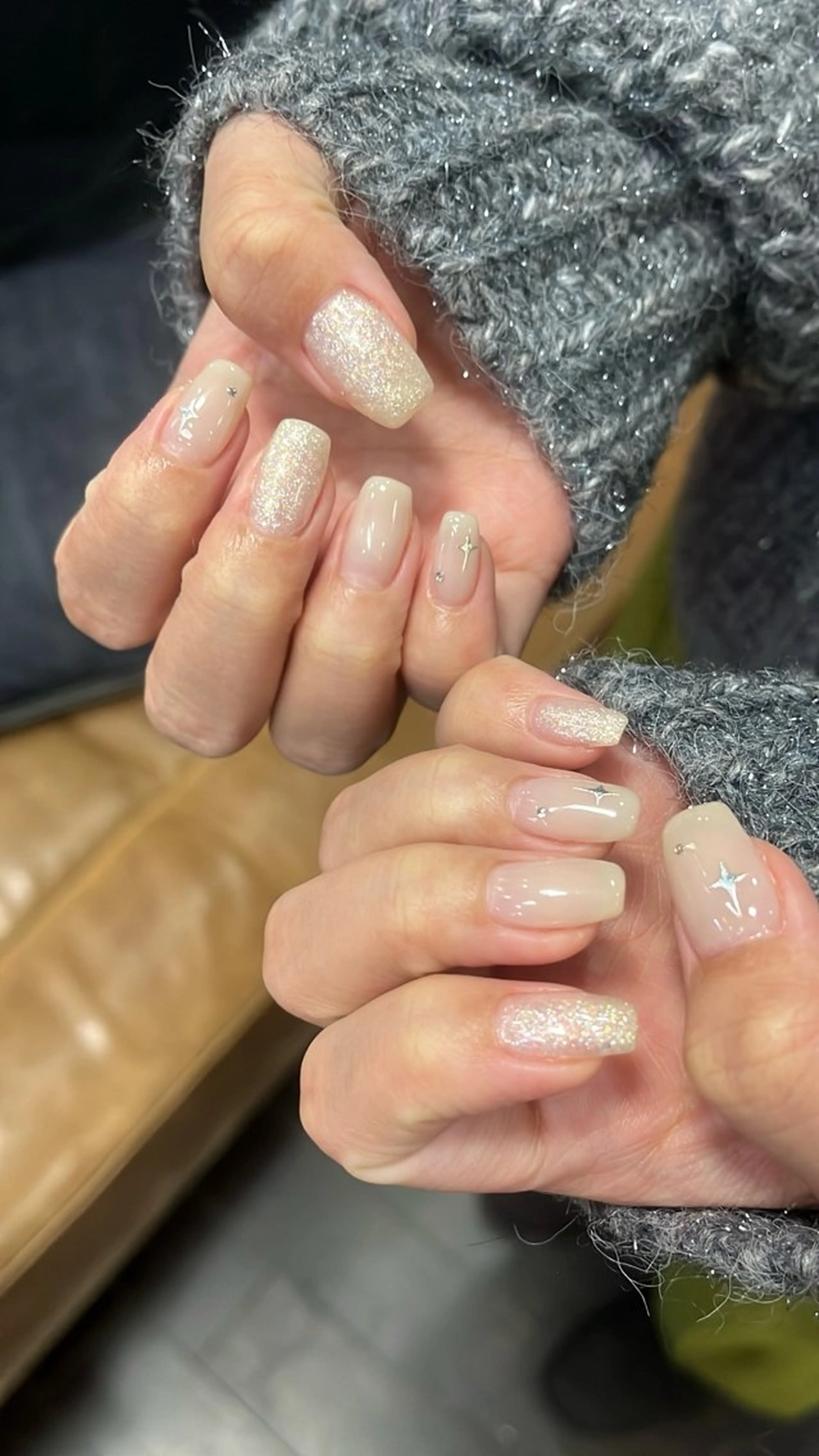 ネイル フラッシュネイル フレンチネイル ハート ラメ(グリッター) ラメグラデーション ハンドネイル SAKU  nail[サクネイル]所属・SAKU nail 作島茜のネイルデザイン