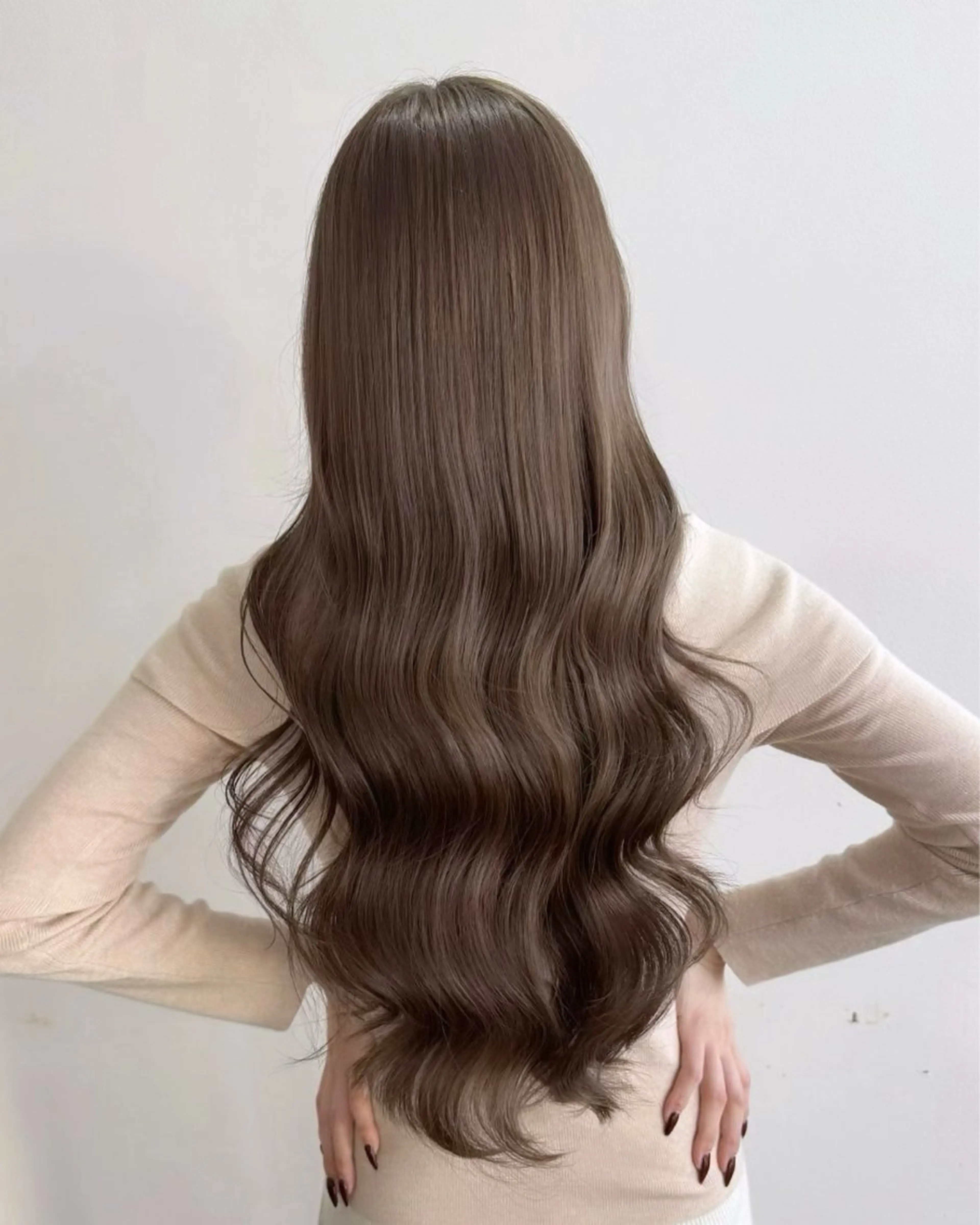 ロング ボブ くびれヘア 髪質改善 韓国風ヘア レイヤーカット 【ioe岡本】🐶 向井歩のヘアスタイル