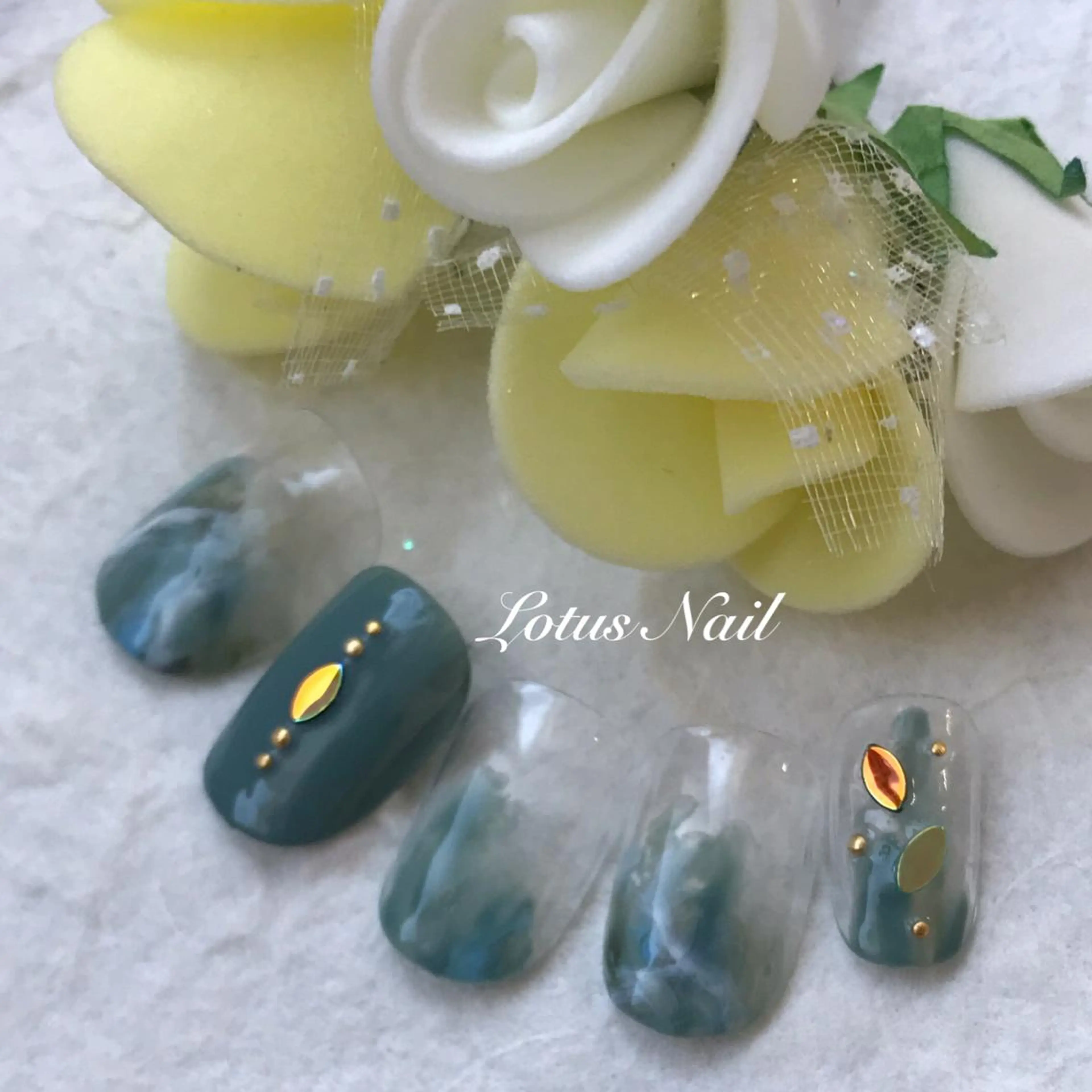 ネイル Lotus Nailのネイルデザイン