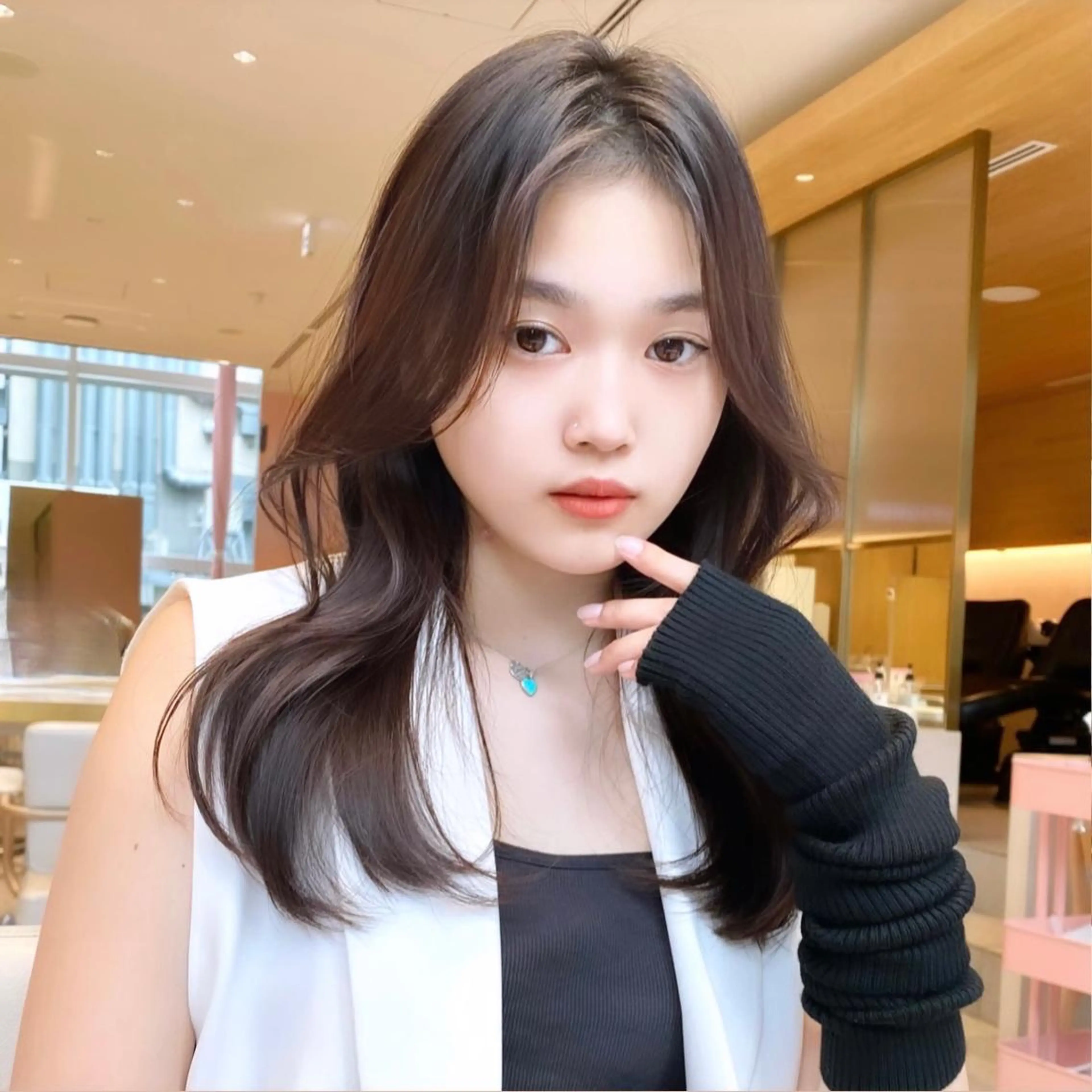 セミロング カット ヘアカラー トリートメント 韓国くびれレイヤー 🇰🇷はづきのヘアスタイル