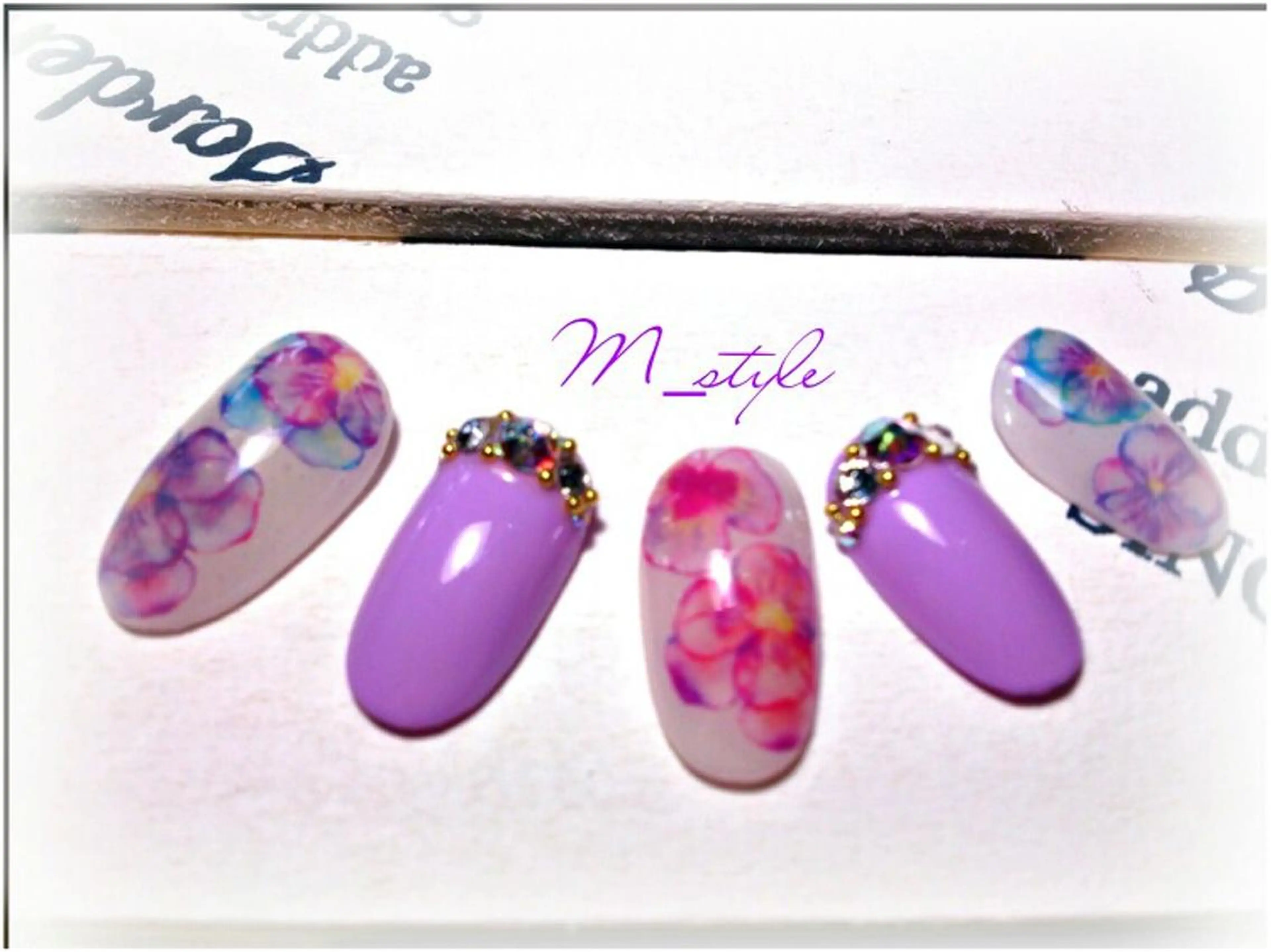 ネイル 下妻市ﾈｲﾙｻﾛﾝ M_styleのネイルデザイン