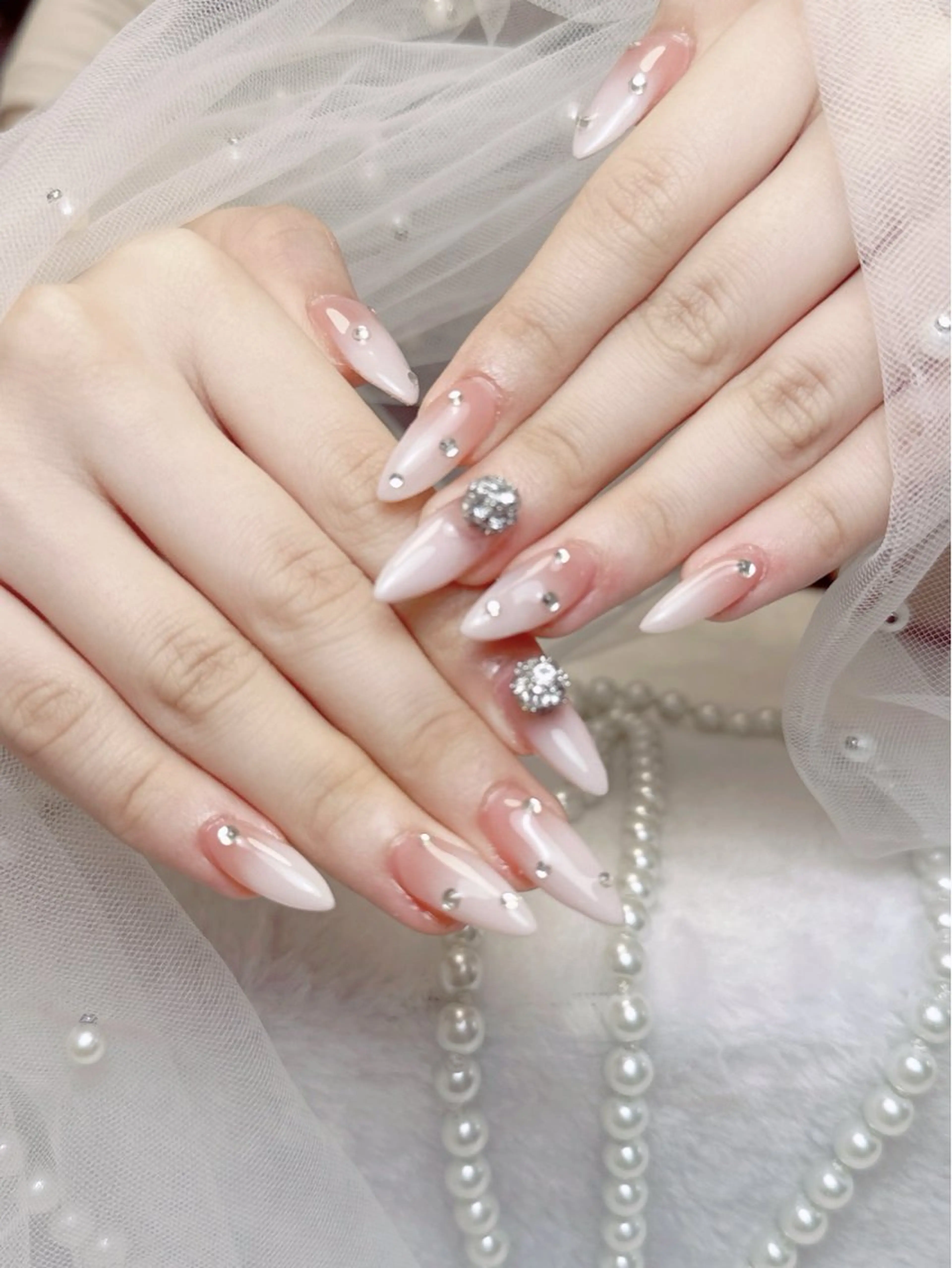 ネイル ハンドネイル ロータス ネイルサロンのネイルデザイン