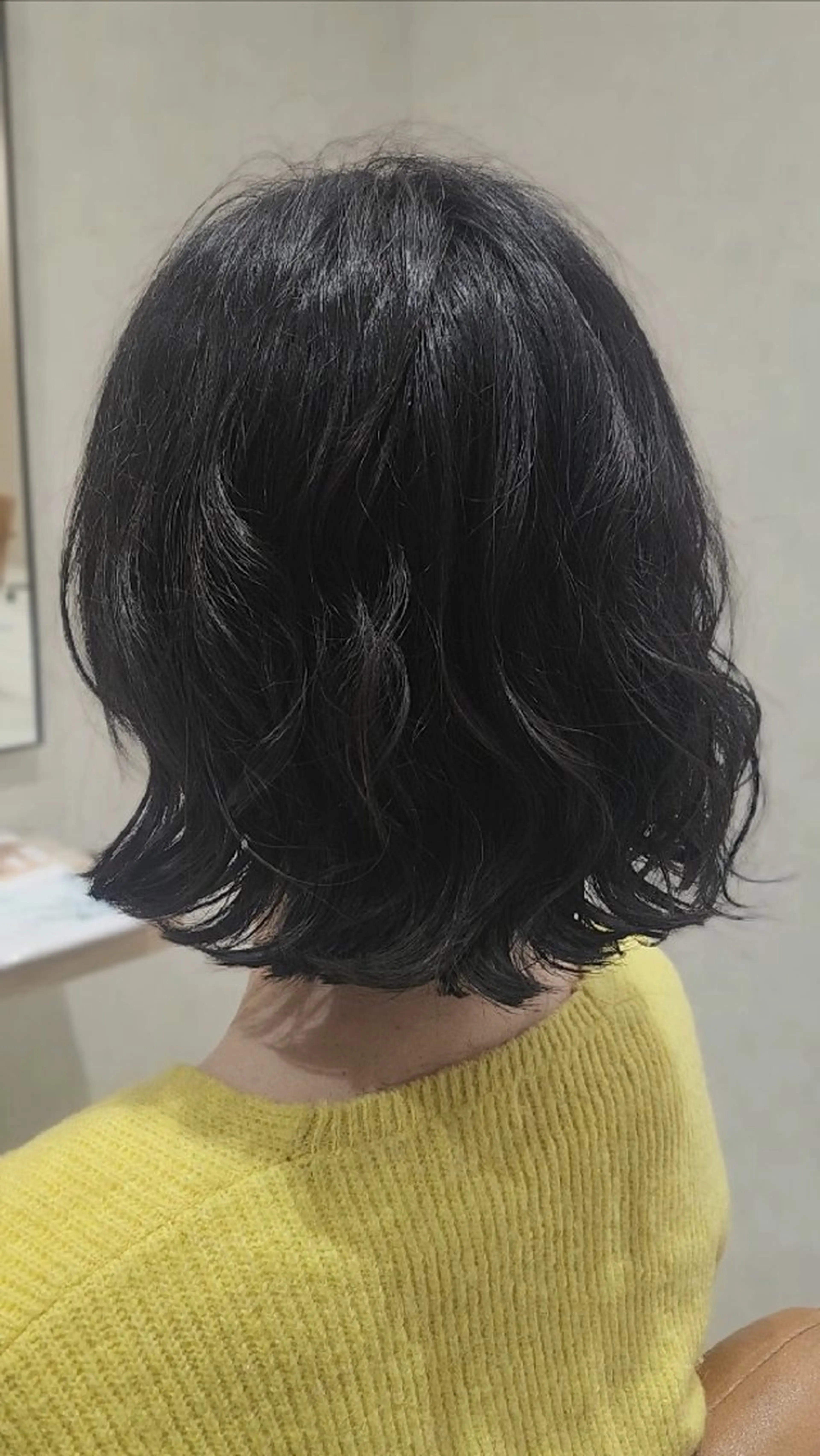 パーマ ミディアム “垢抜けパーマヘア” 佐藤ジルのヘアスタイル