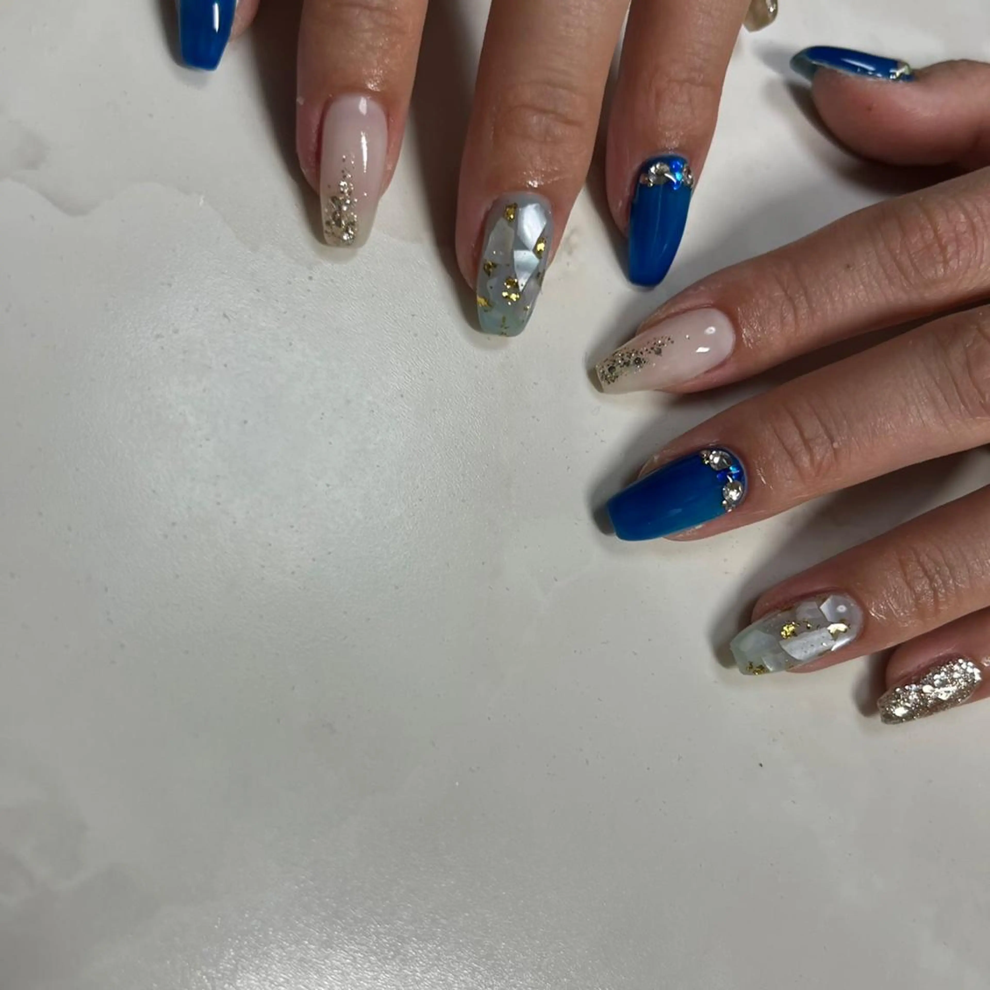 ショート カラー ネイル nail salon LNのネイルデザイン