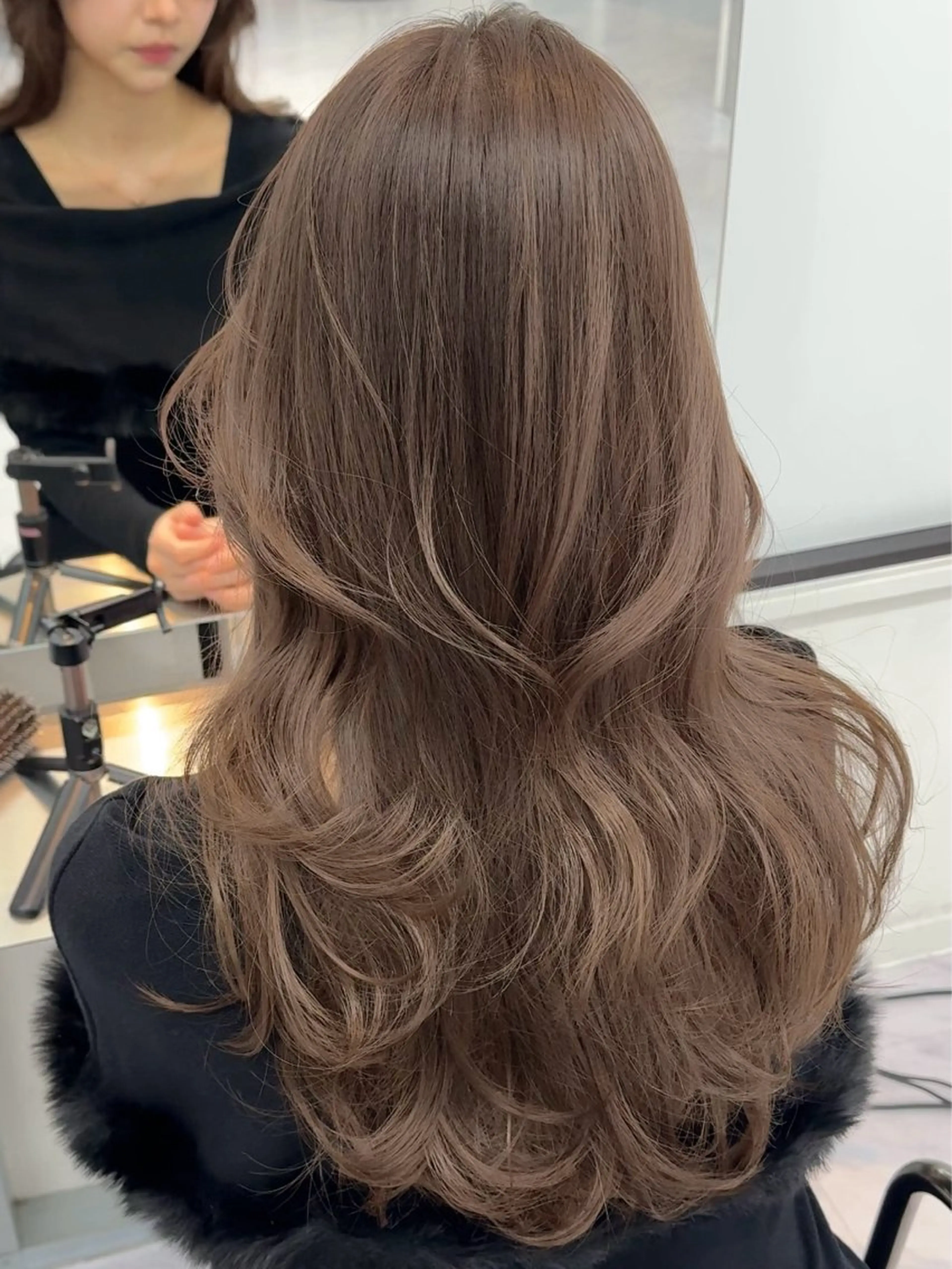 ロング カット ヘアカラー トリートメント ヘアセット Rita/髪質改善 /透明感カラーのヘアスタイル