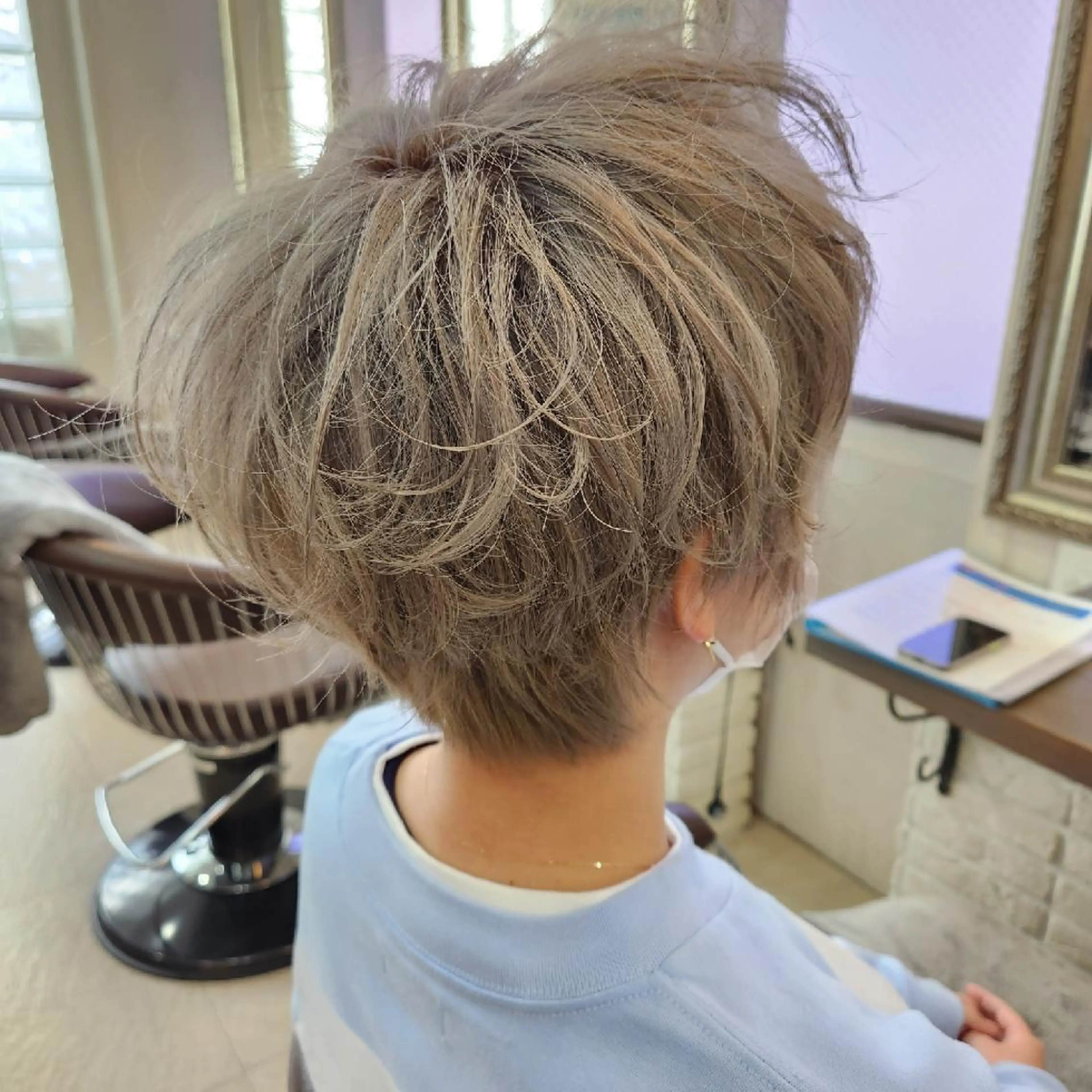 ショート カット ヘアカラー トリートメント 韓国ヘア🇰🇷 レイヤー/芝春樹のヘアスタイル