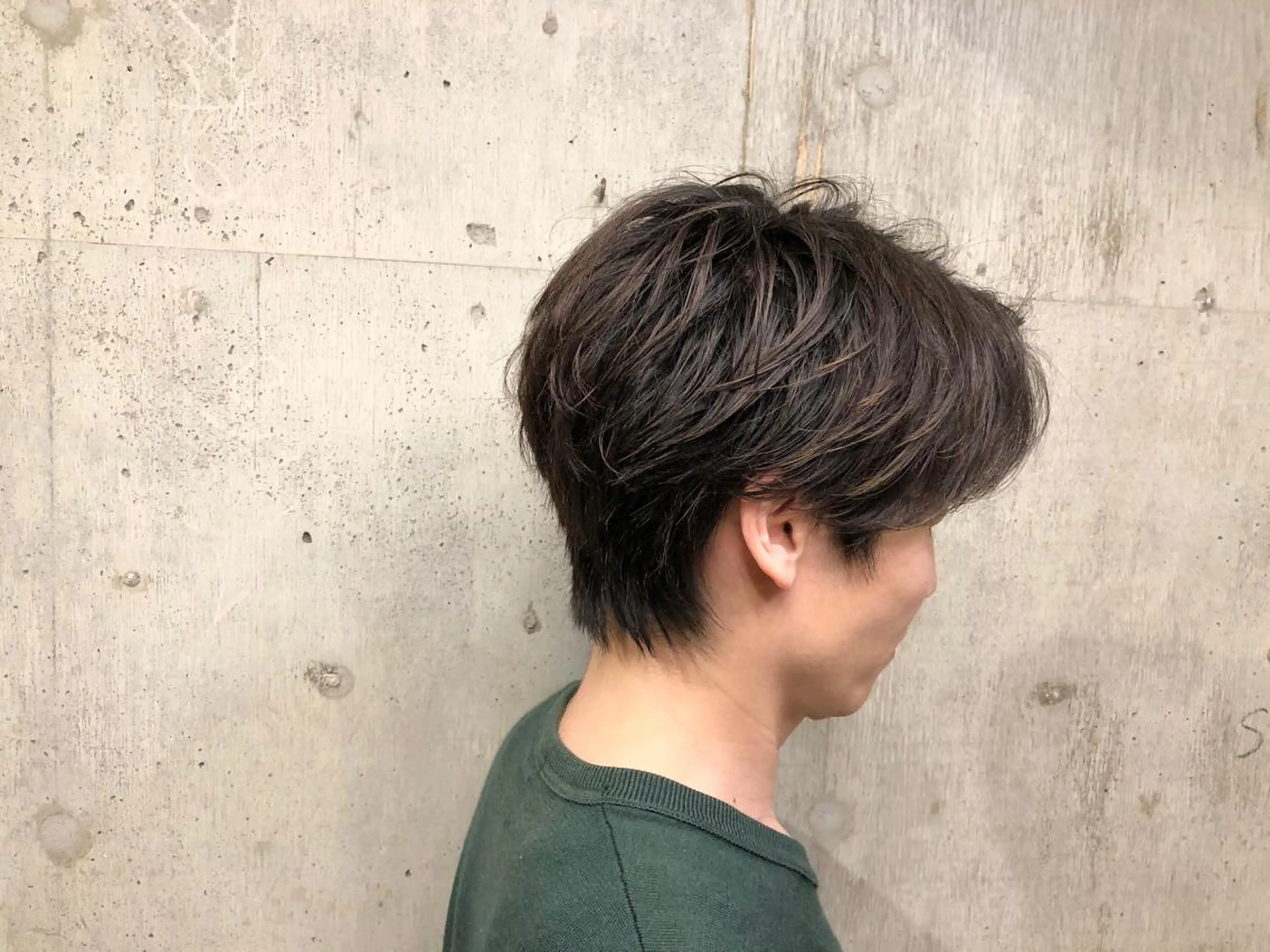 メンズ センターパート メンズパーマ カット パーマ トリートメント ヘッドスパ STRINGS 下北沢所属・【メンズ特化】 金子諒磨のヘアスタイル