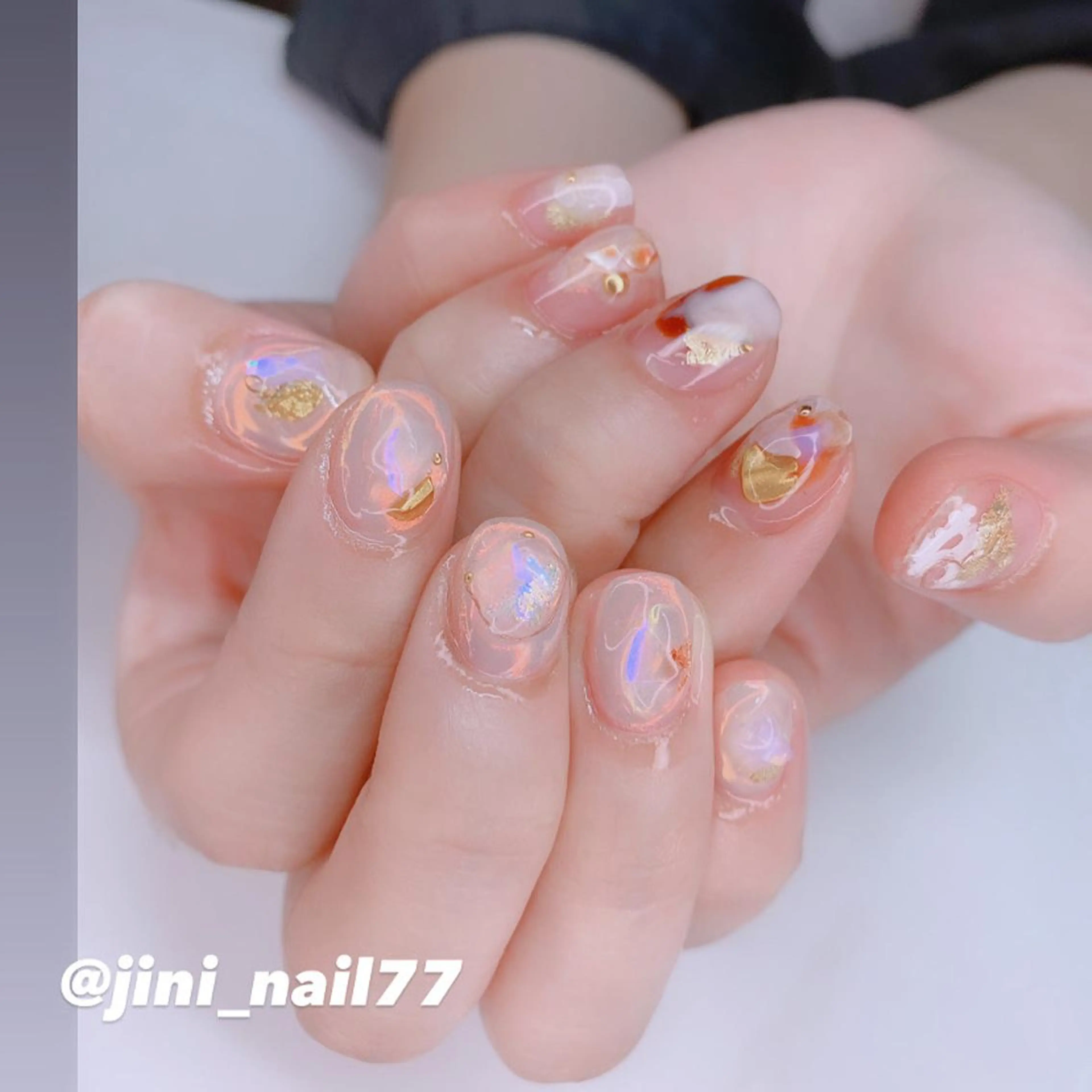ネイル ハンドネイル JINI NAIL所属・ジニ ネイルのネイルデザイン
