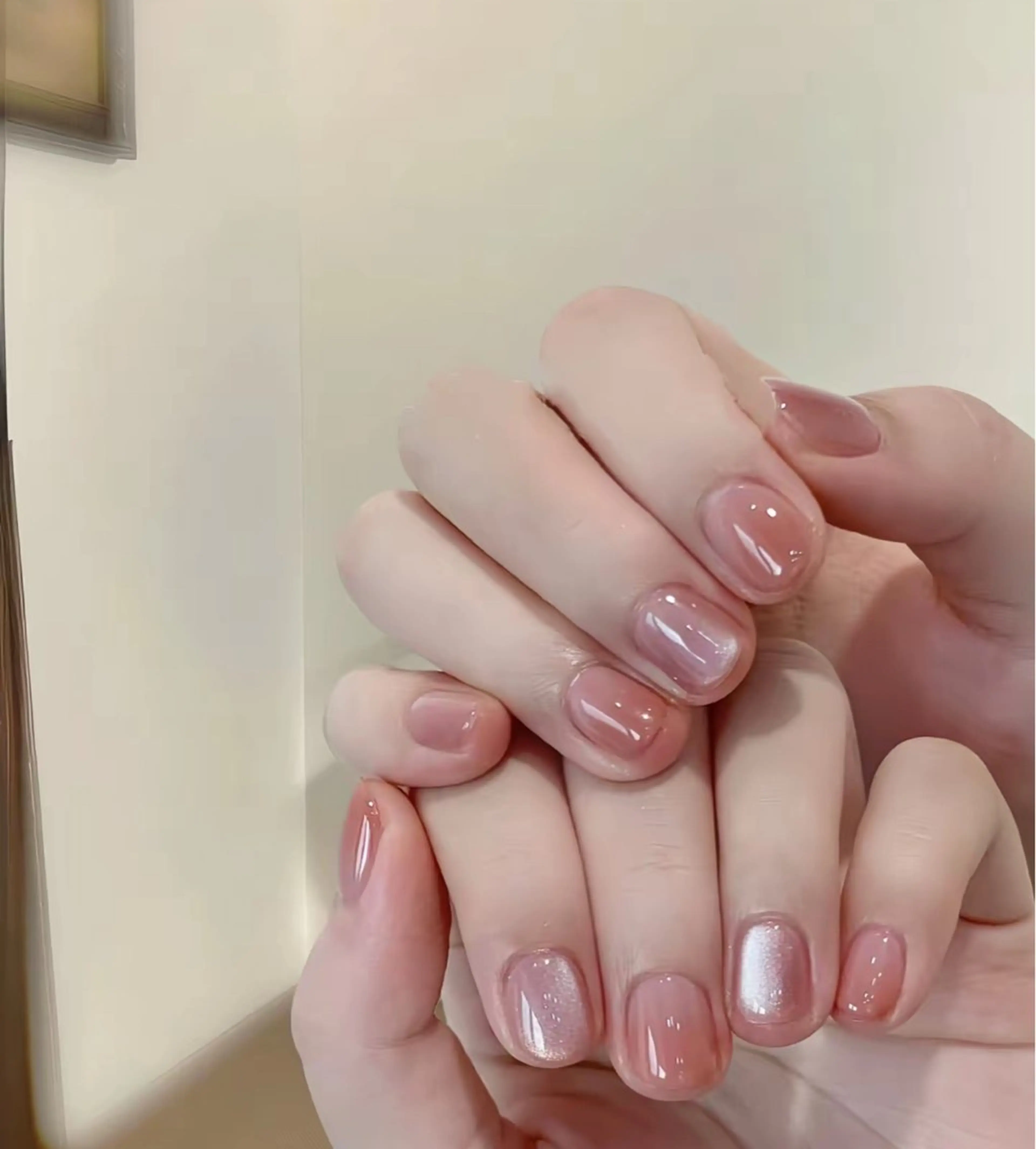 研修コ一ス*ワンカラ一/ラメグラデ一ション/マグネット/フラッシユ2980円の写真