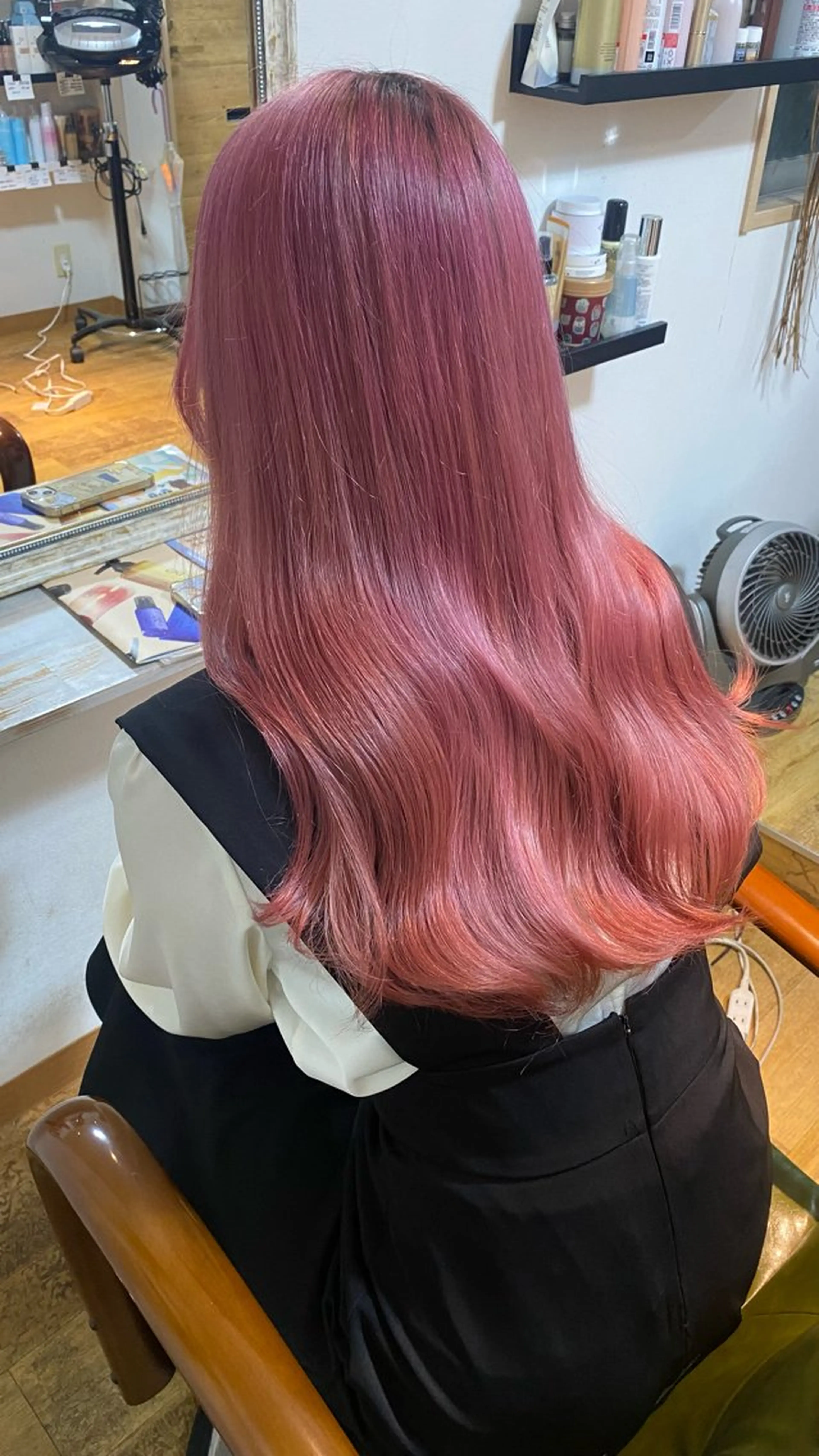 ロング カラー 縮毛矯正 RURI韓国ボブ 🇰🇷タッセルボブのヘアスタイル