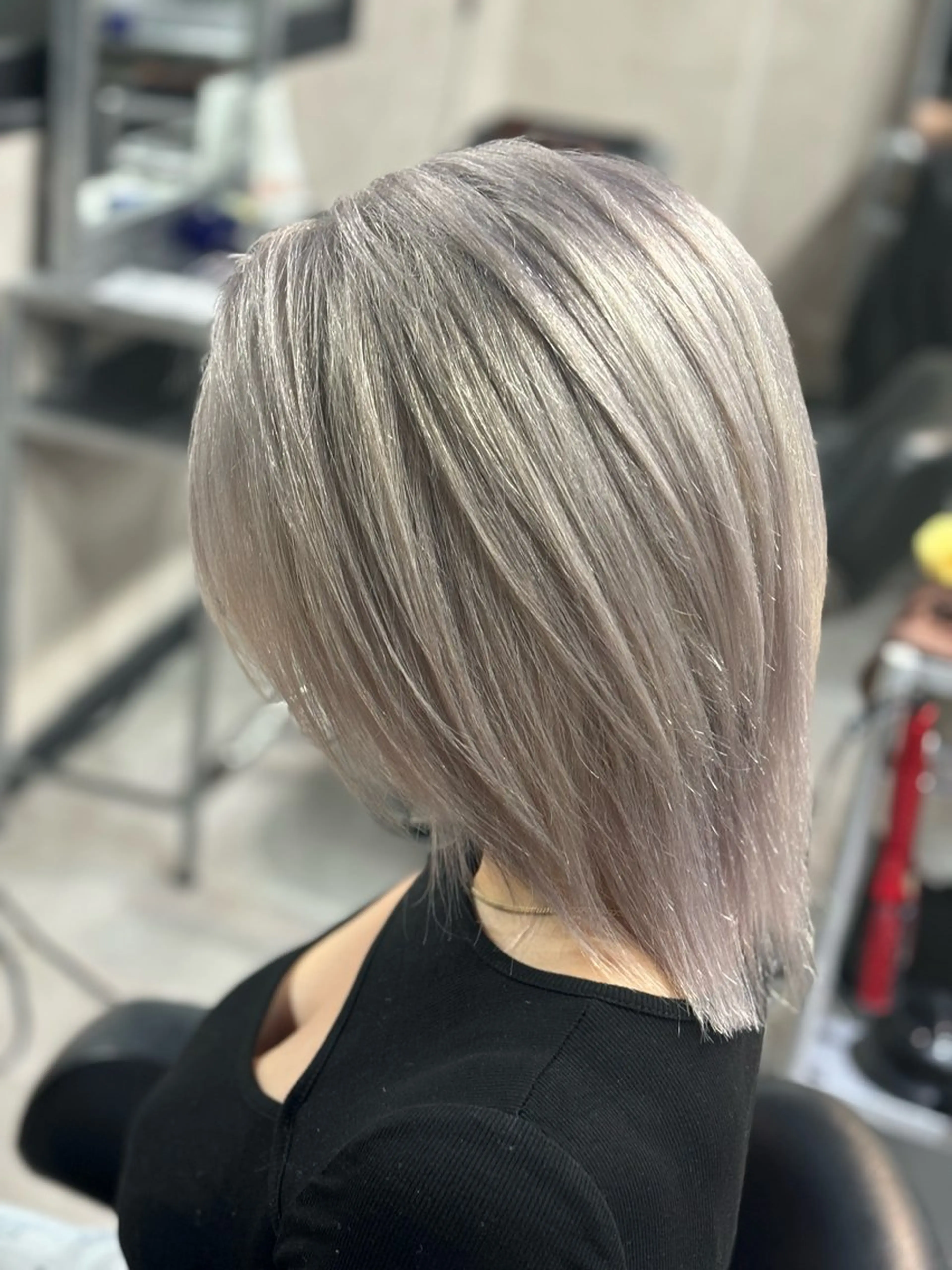 ミディアム KISS SWAN所属・KISSSWAN Remiのヘアスタイル