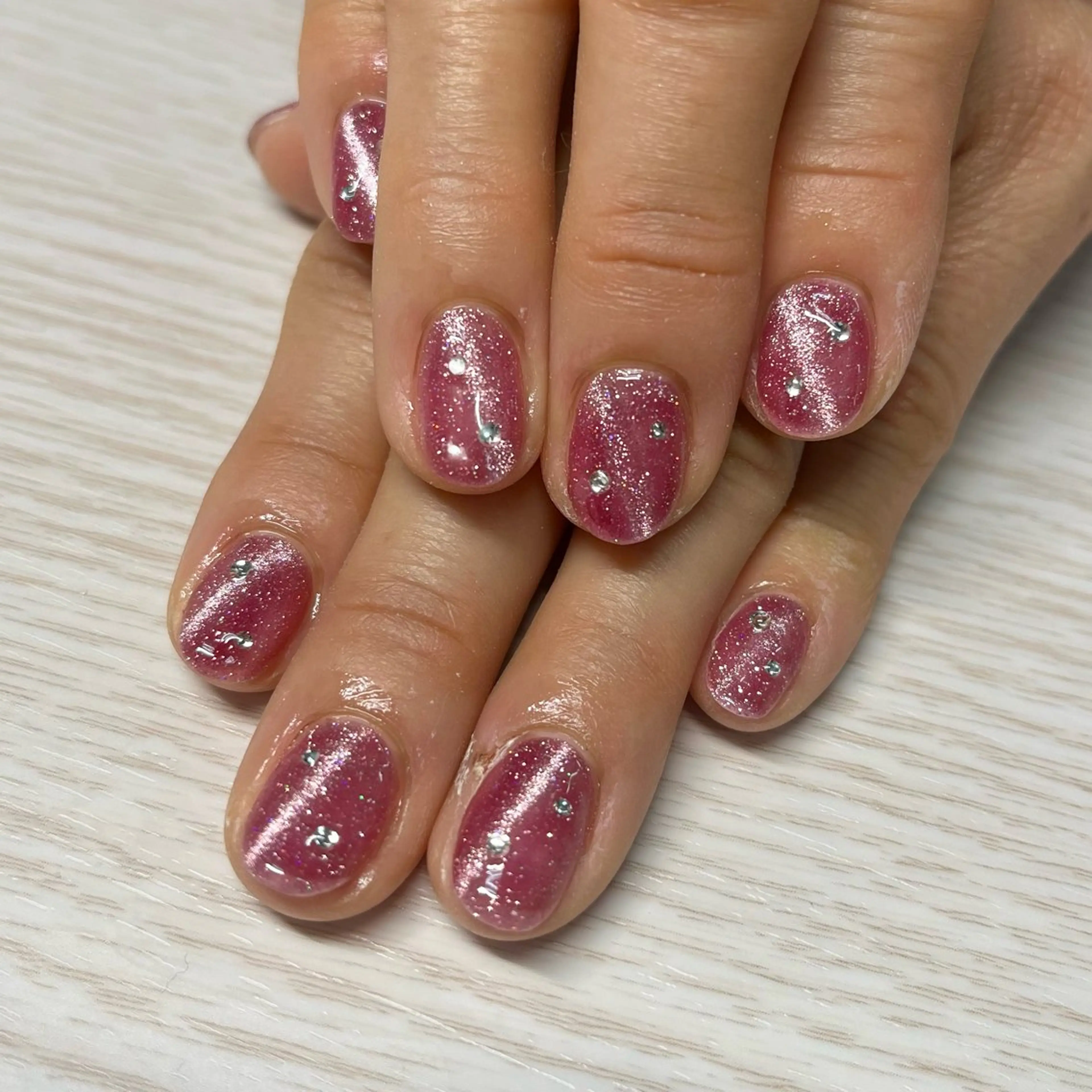 ネイル マグネットネイル TRU NAIL&EYE所属・TRU ユウアのネイルデザイン