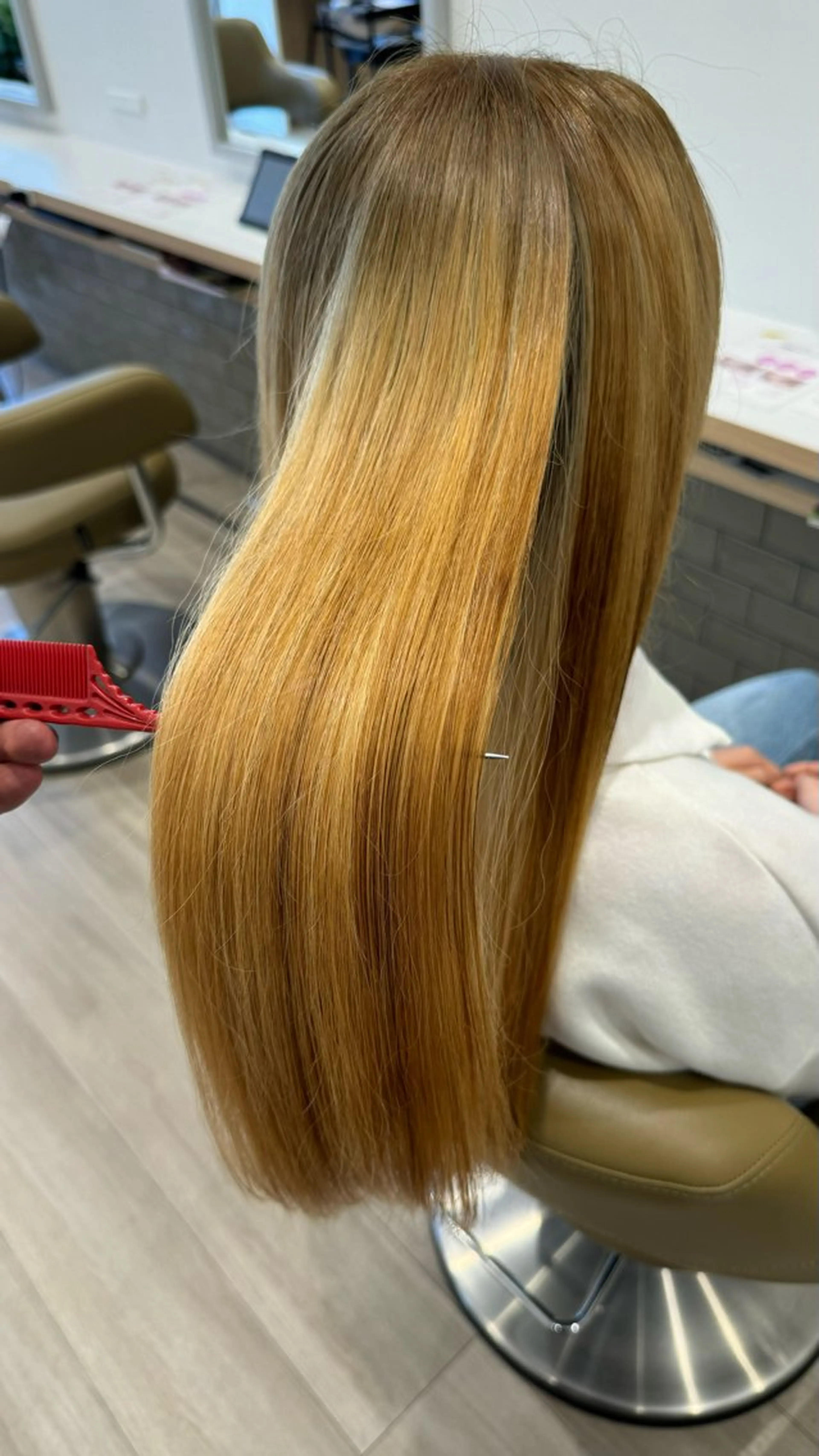 ロング ルクール上越店　林 郁弥のヘアスタイル