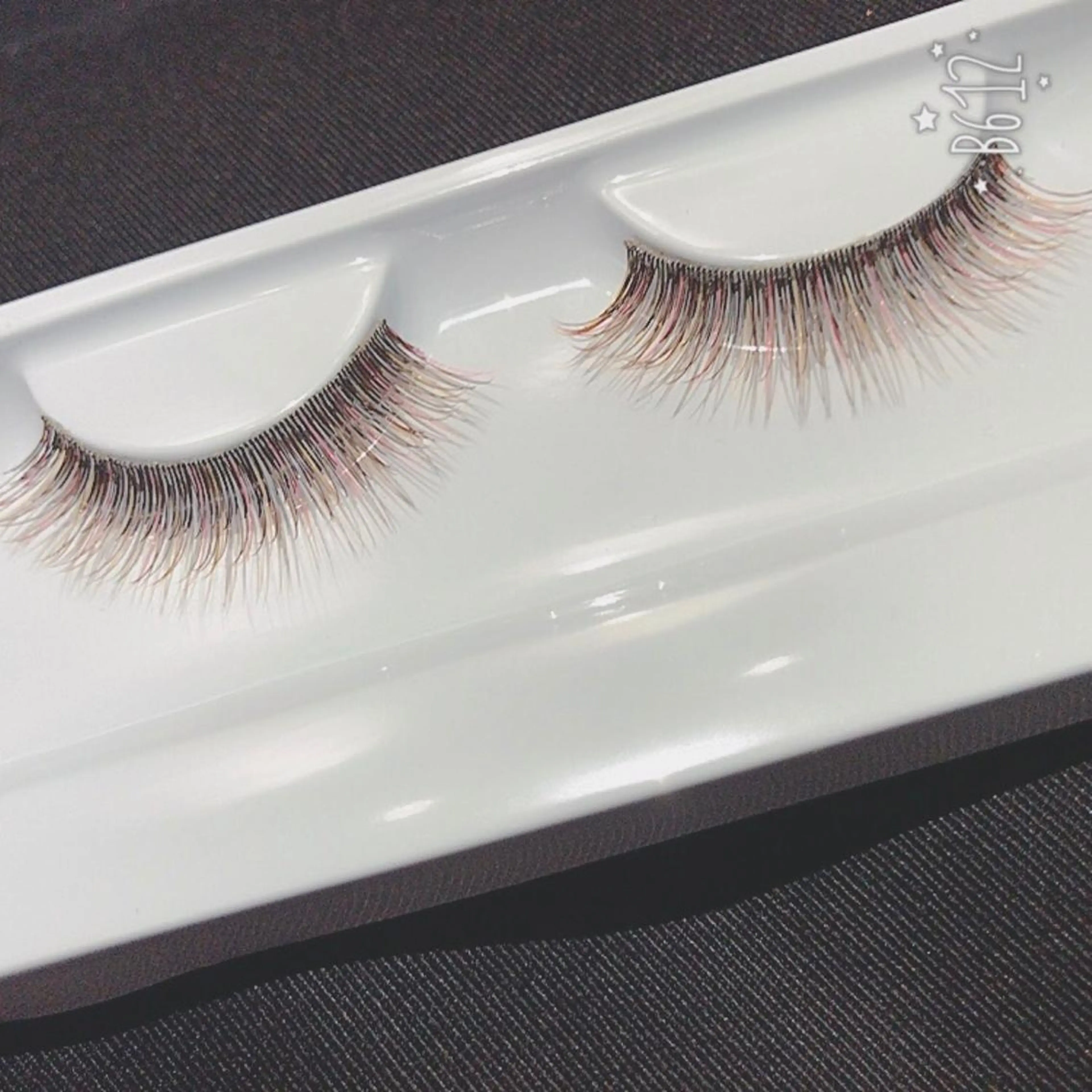 マツエク・マツパ カラーマツエク ANNE梅田 GRACE店所属・ANNE chizuのマツエク・マツパデザイン