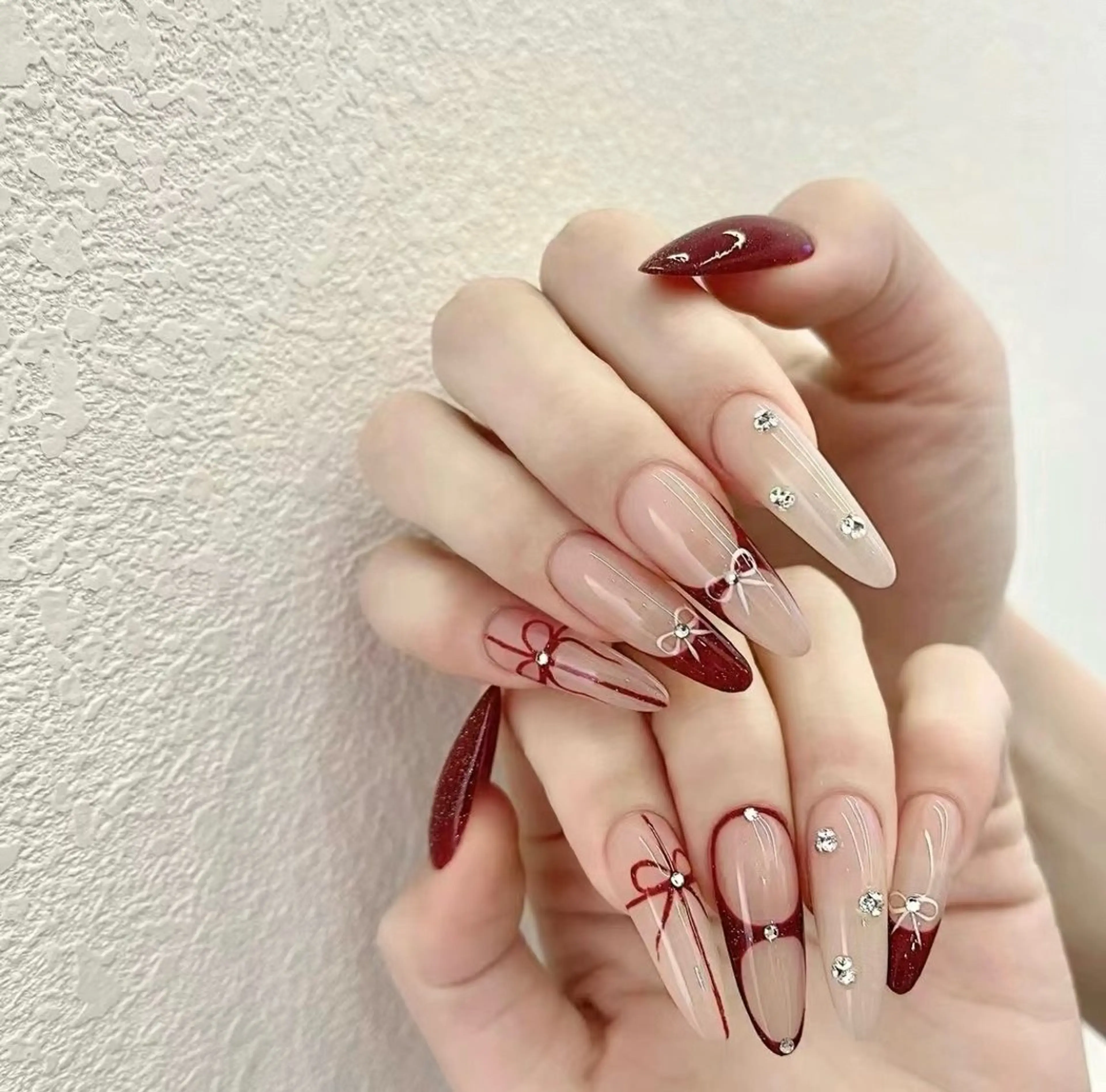 ネイル 持ち込み リボン ハンドネイル BabyYouMi nailのネイルデザイン