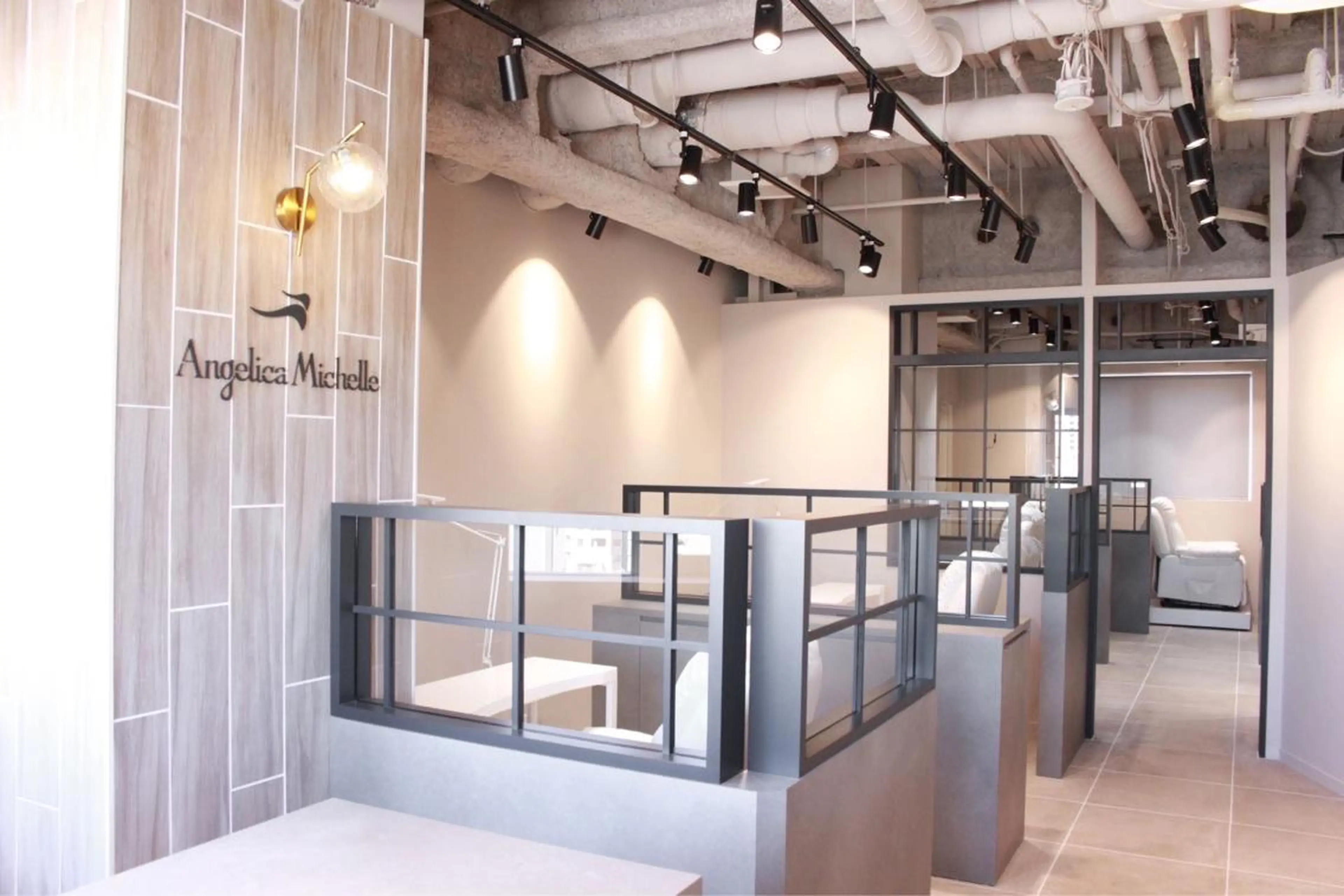 Butterfly武蔵小杉所属・アイリスト ✩𝖈𝖔𝖈𝖔✩の眉毛・アイブロウイメージ