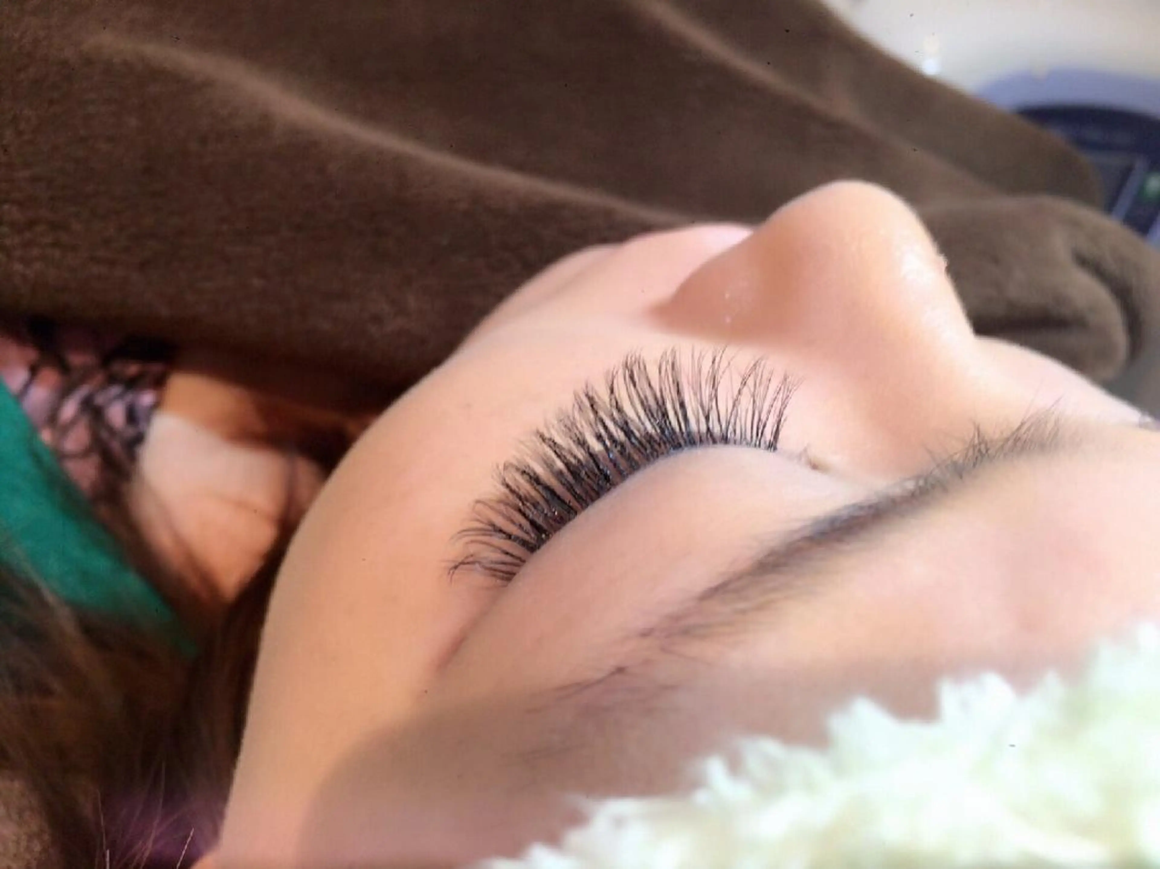 マツエク・マツパ ボリュームラッシュ マツエク OASE アイラッシュの眉毛・アイブロウイメージ