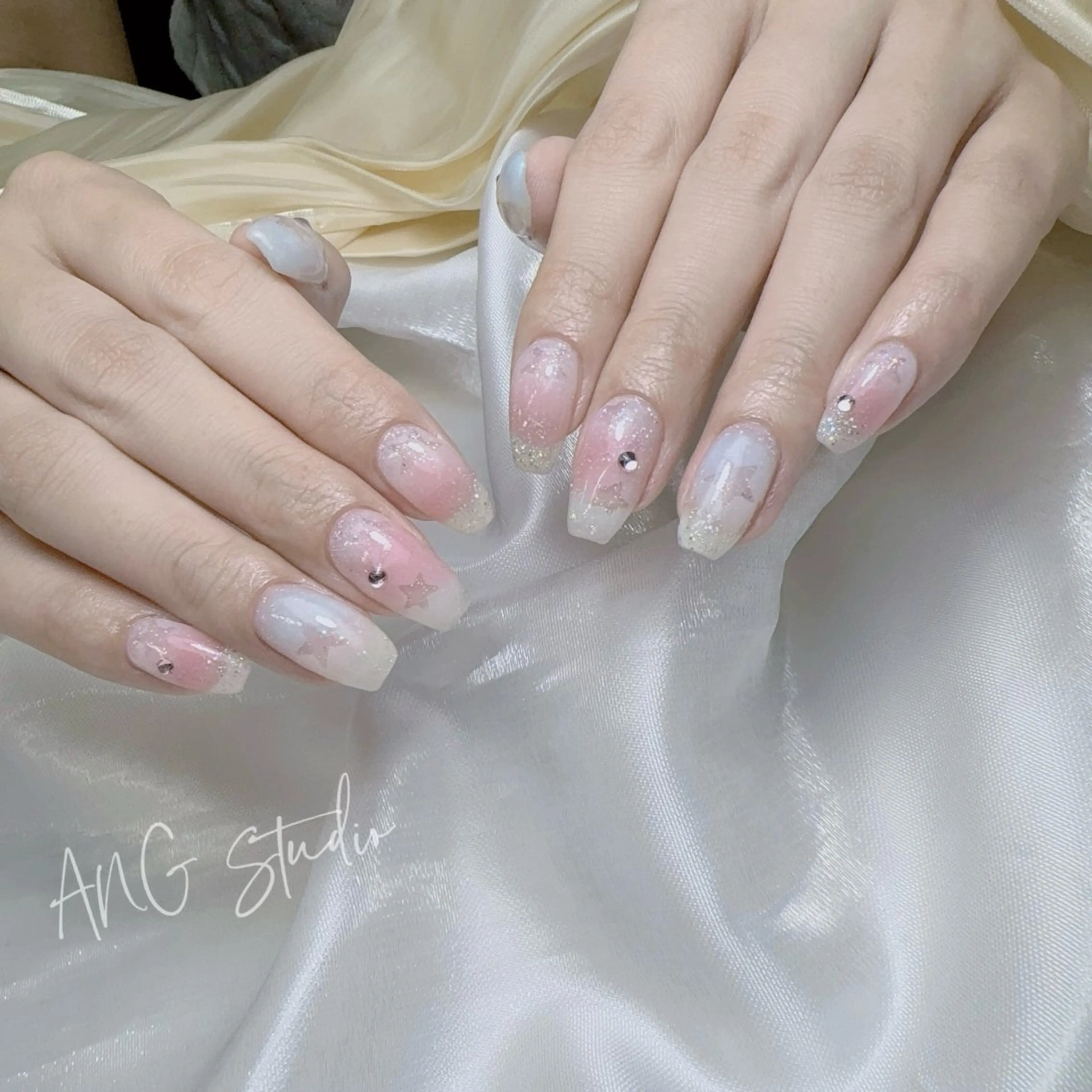 ネイル ハンドネイル ハンドケア ANG Studioのネイルデザイン