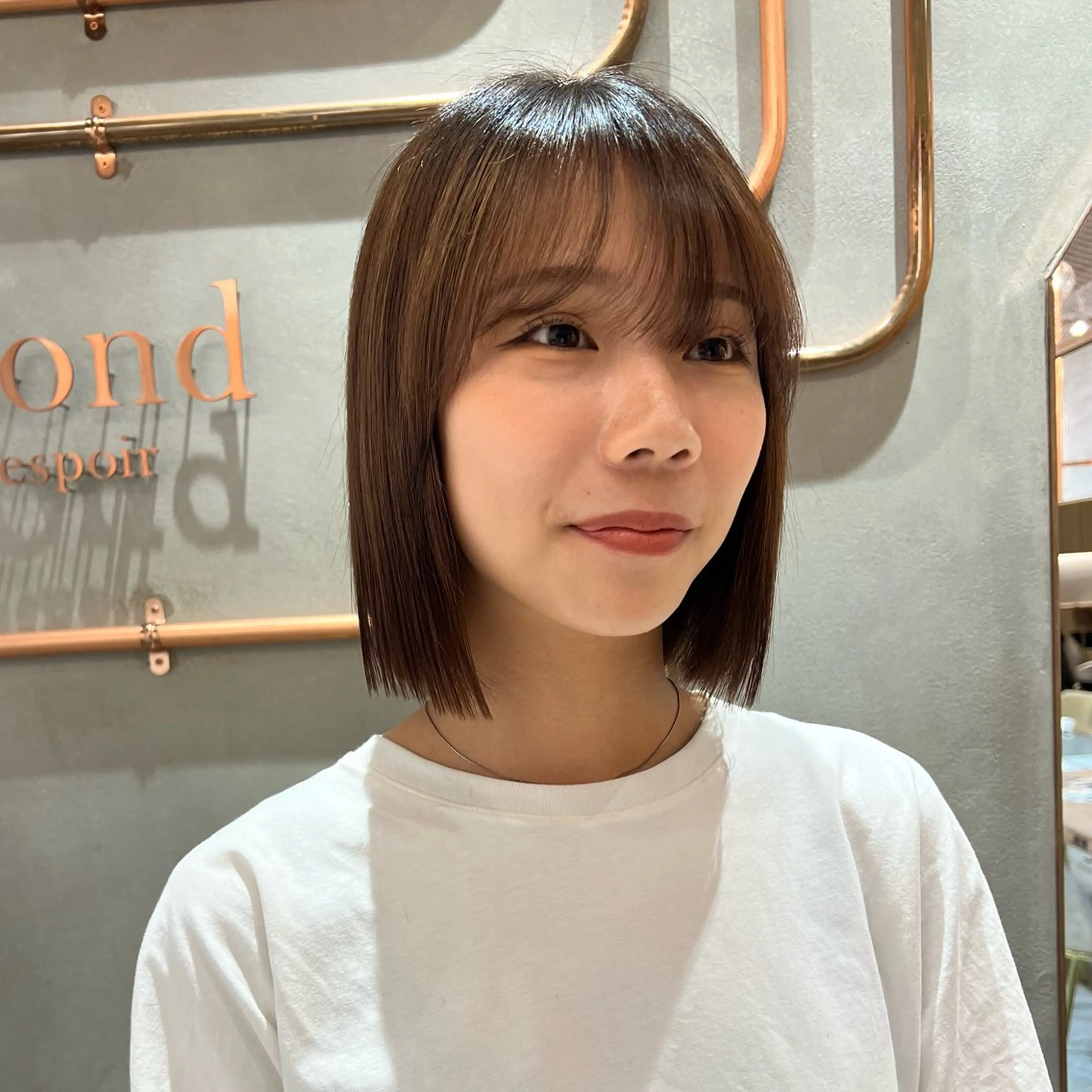 ショート カラー ボブ/巻ける縮毛矯正 /韓国レイヤーはなのヘアスタイル