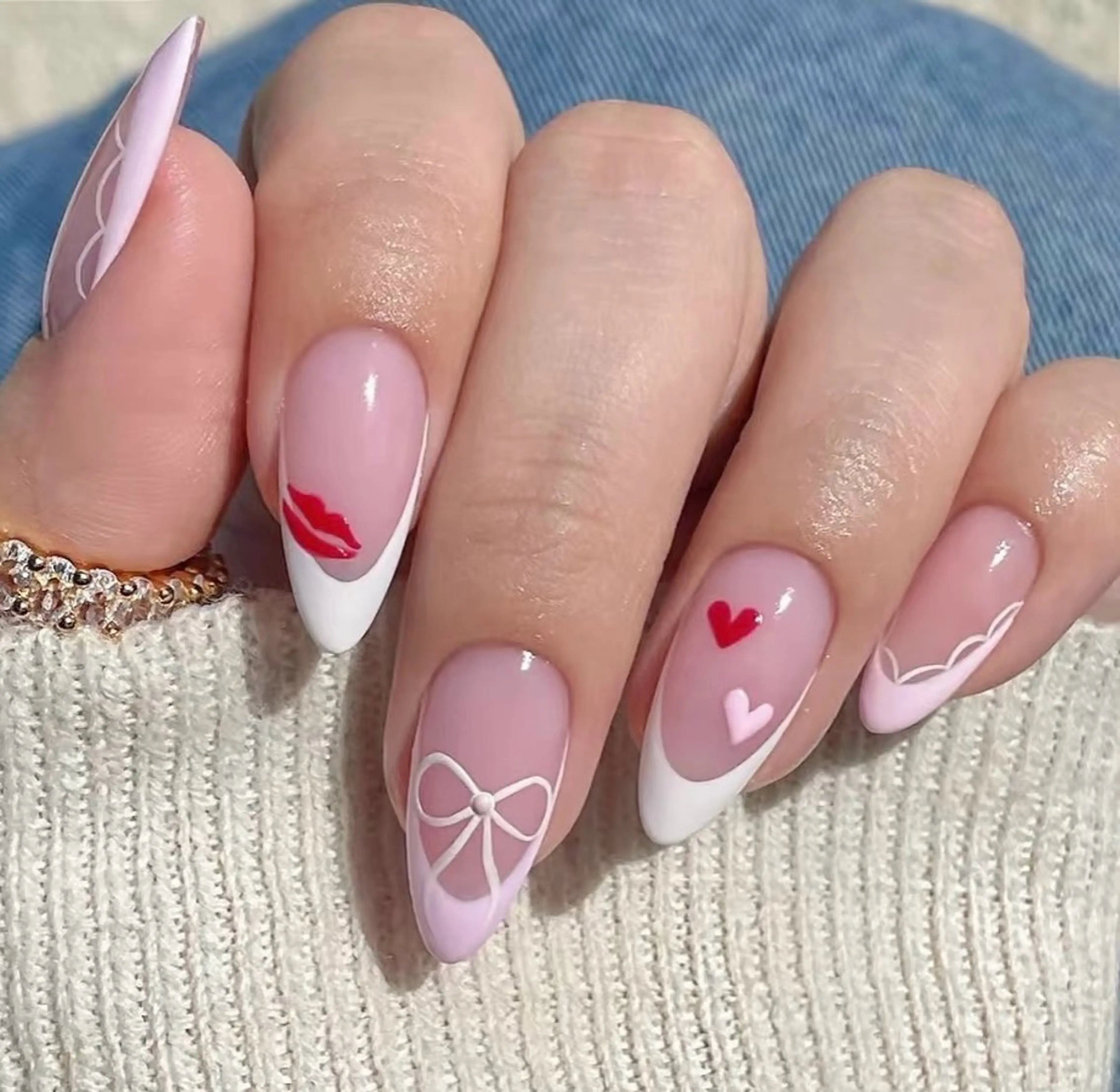 ネイル フラワーネイル フレンチネイル ジェルネイル ガラスフレンチ ハート ハンドネイル BabyYouMi nailのネイルデザイン