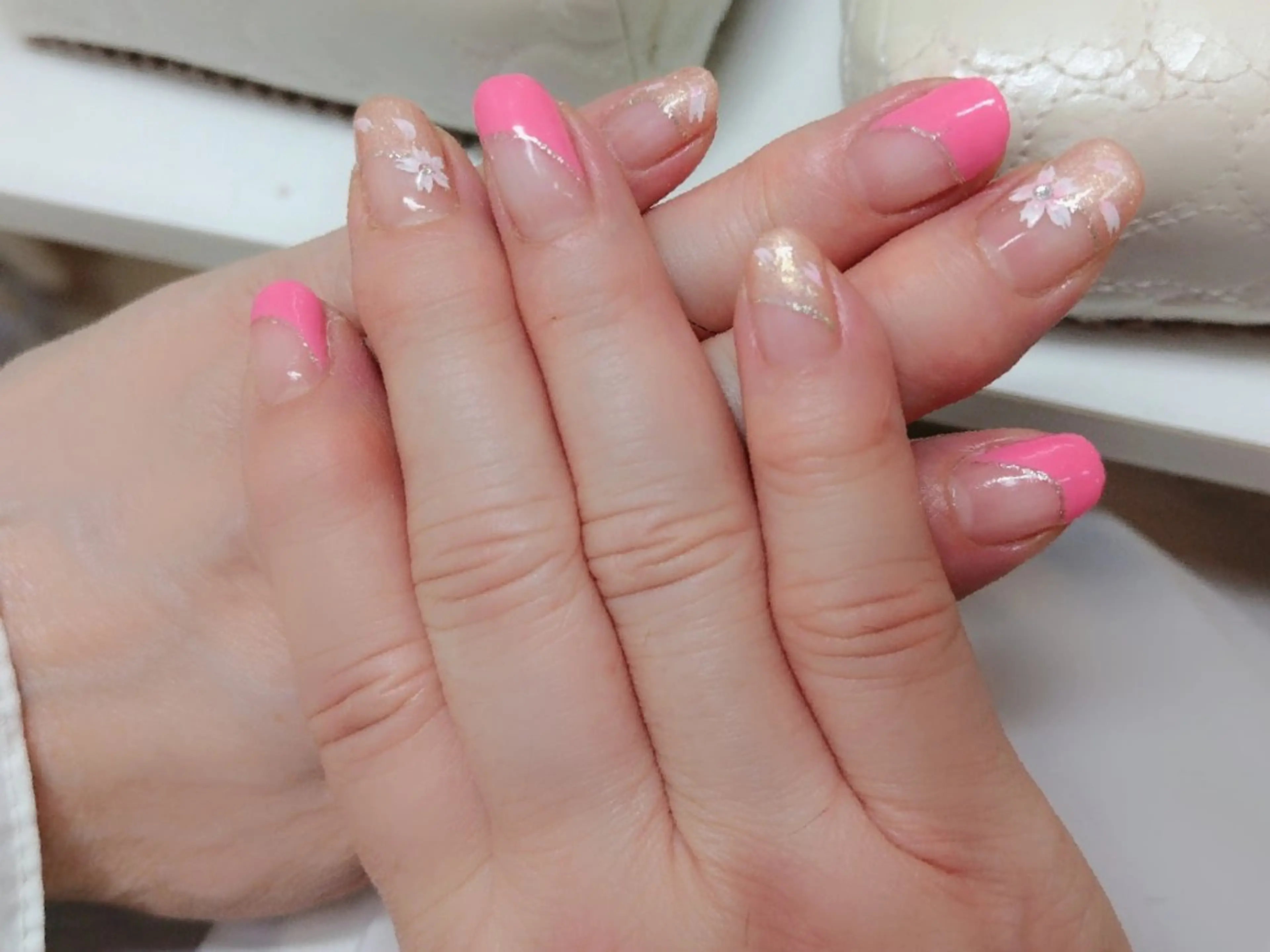 ネイル フレンチネイル ハンドネイル 黒浜 ちなみのネイルデザイン