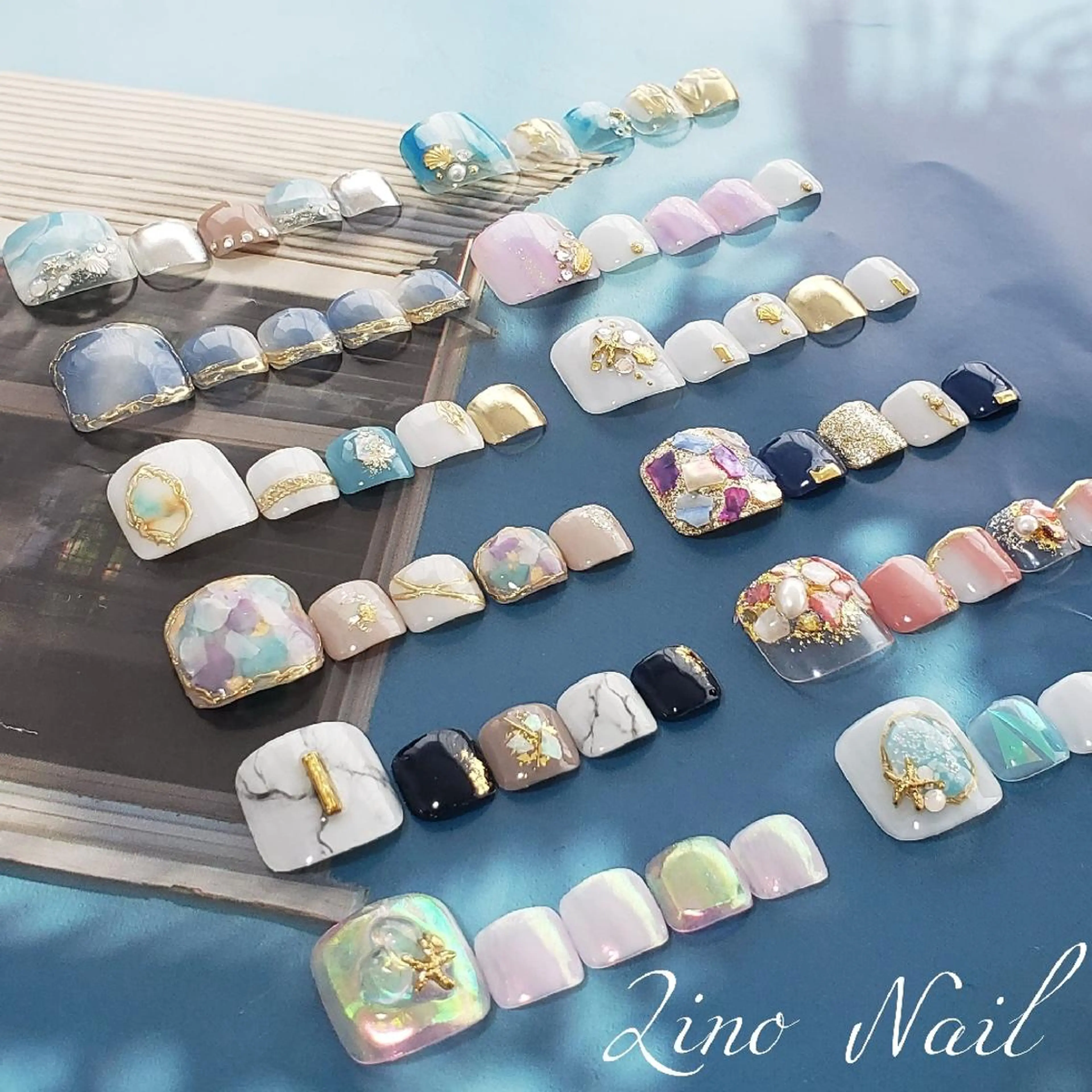 ネイル オーロラネイル フットネイル ジェルネイル 氷ネイル・うるうるネイル キラキラネイル Lino Nailのネイルデザイン