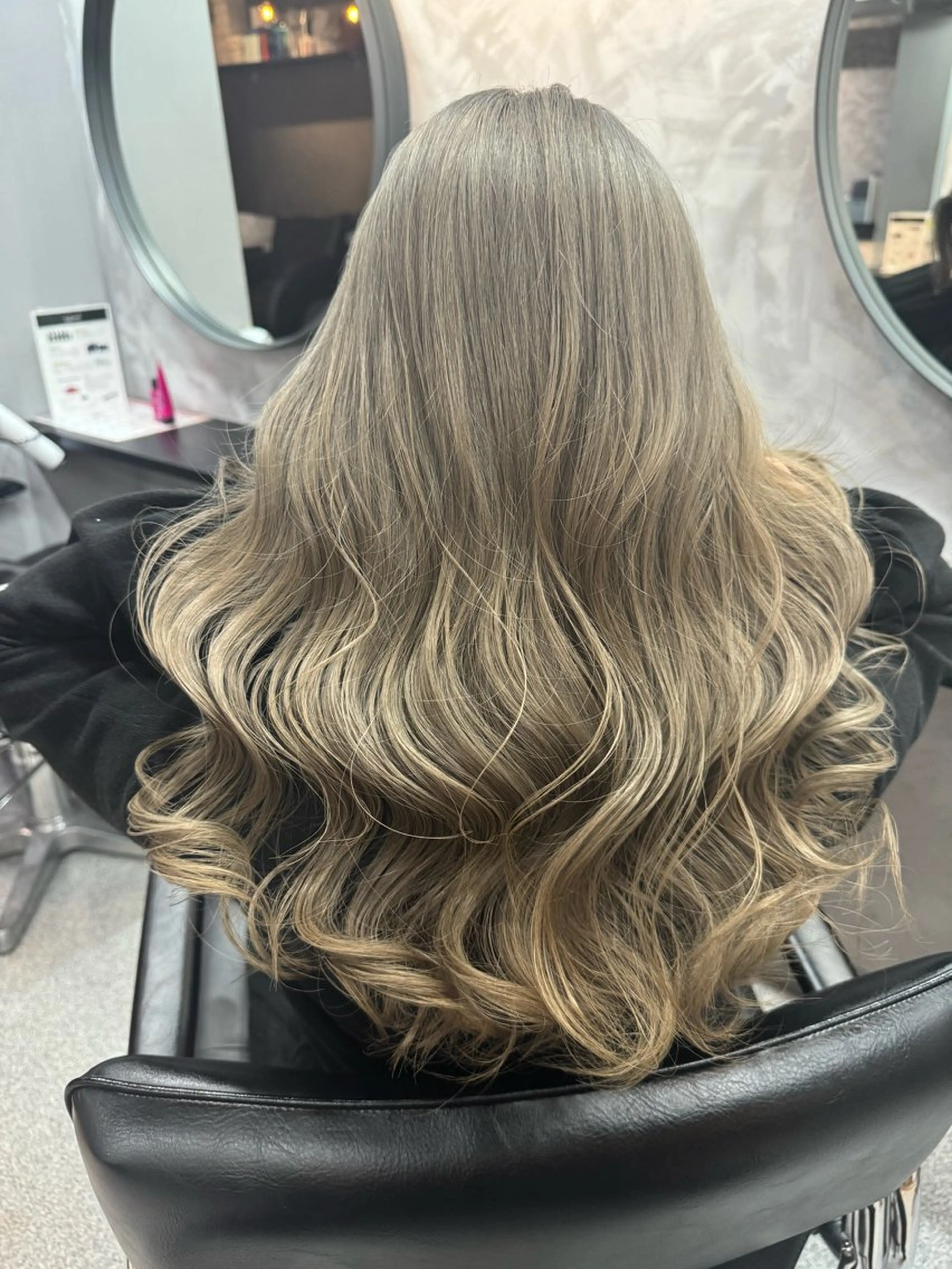 ロング アッシュ アッシュグレー エクステ ヘアカラー トリートメント 👑最高級エクステ 👑新宿/タイセイのヘアスタイル