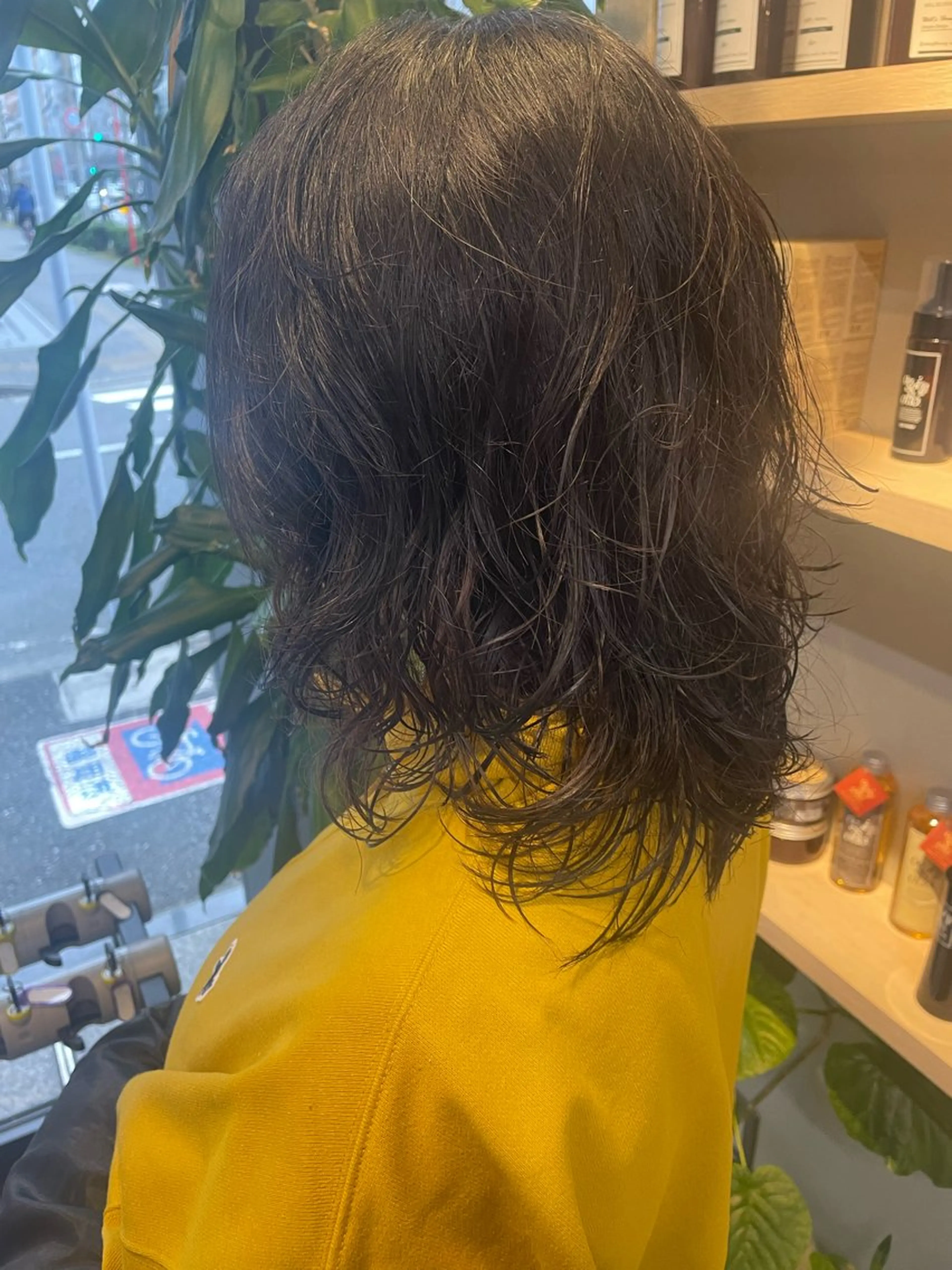 ミディアム パーマ なかしま まなかのヘアスタイル