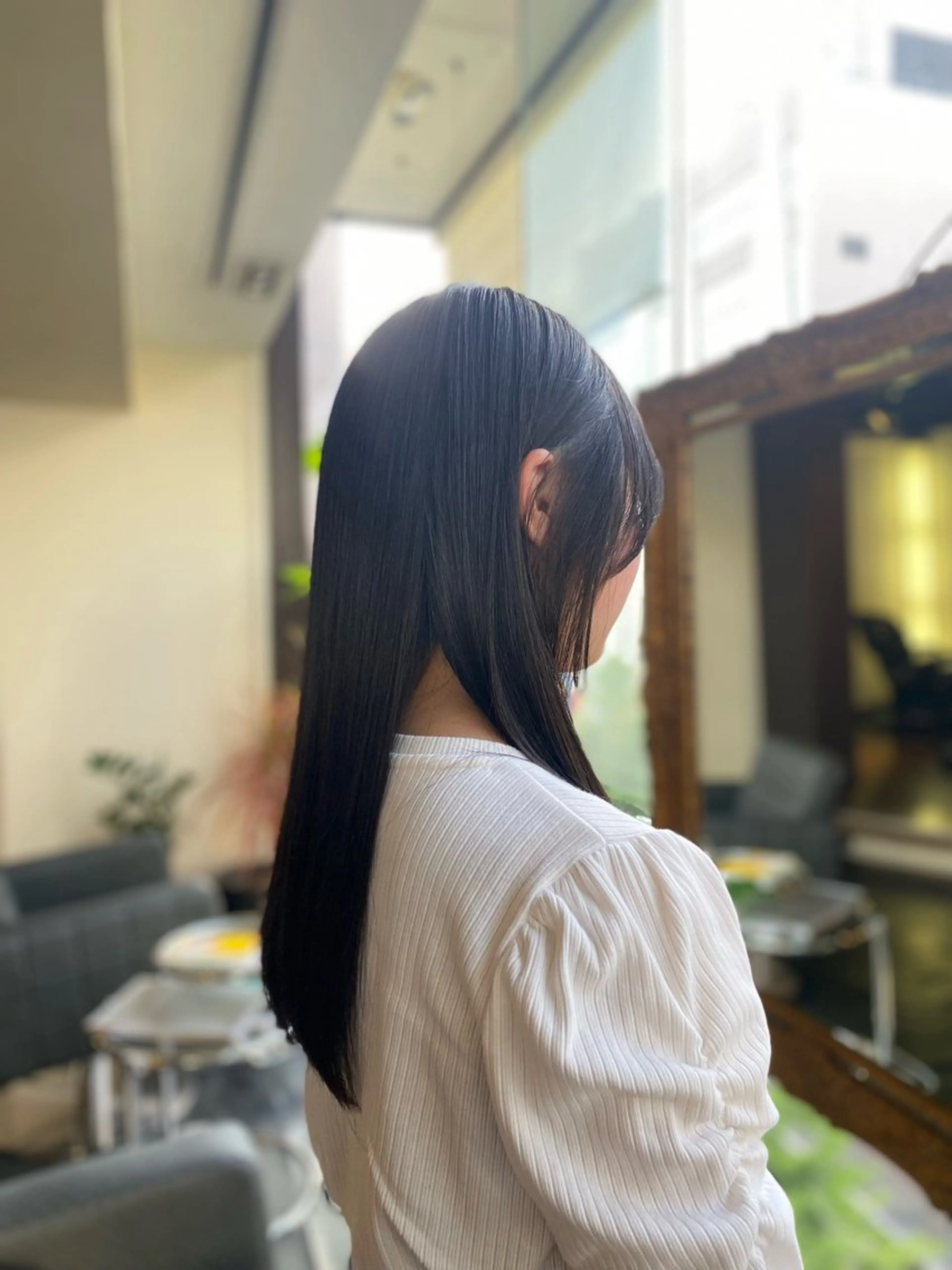 ロング 顔周りカット レイヤーカット トリートメント カット トリートメント hairGLADROOM所属・️🩵千葉 桃花️🩵のヘアスタイル