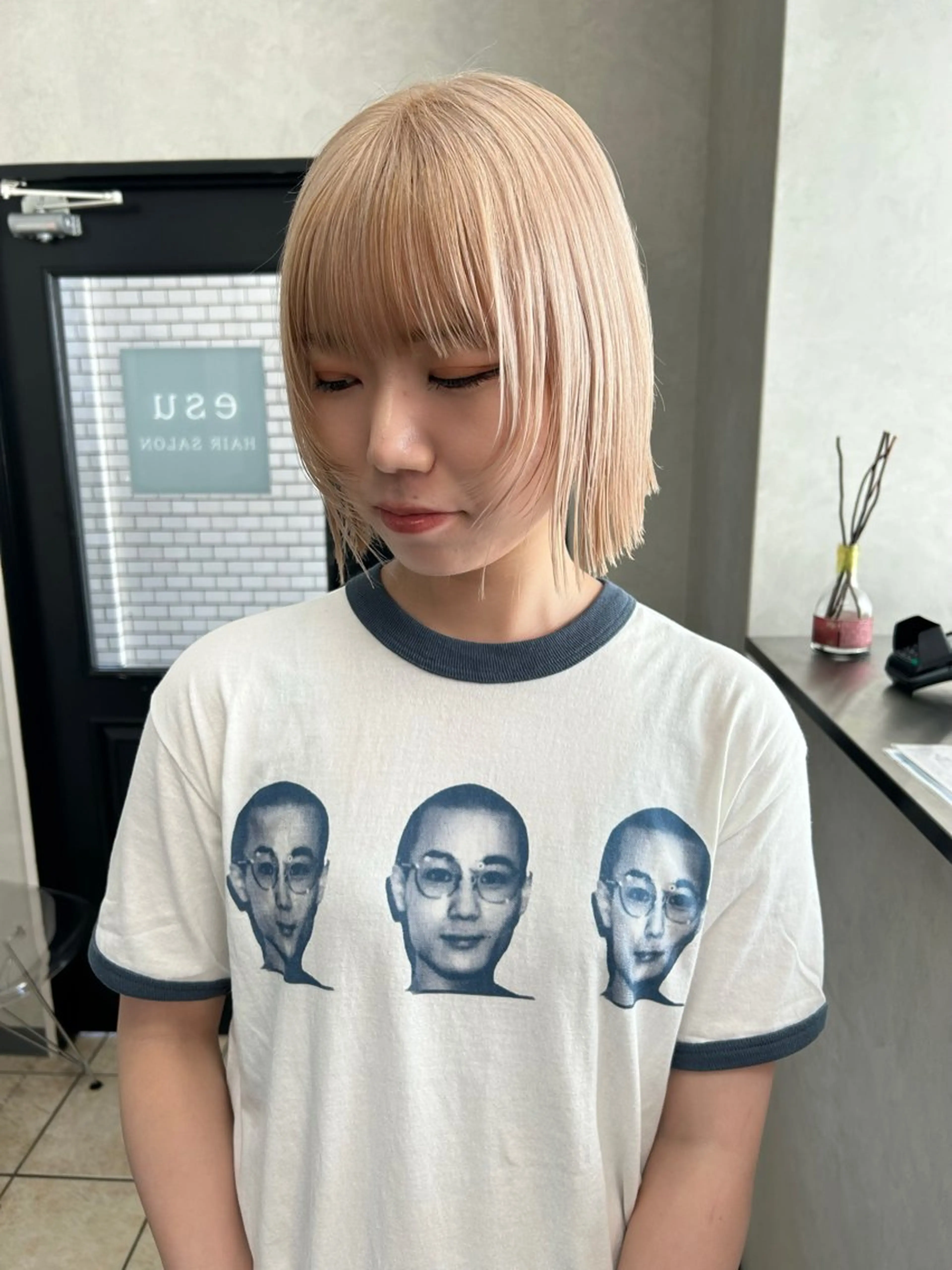 ロング カラー ヘアカラー ハイトーンカラー🩶 大阪/kanonのヘアスタイル