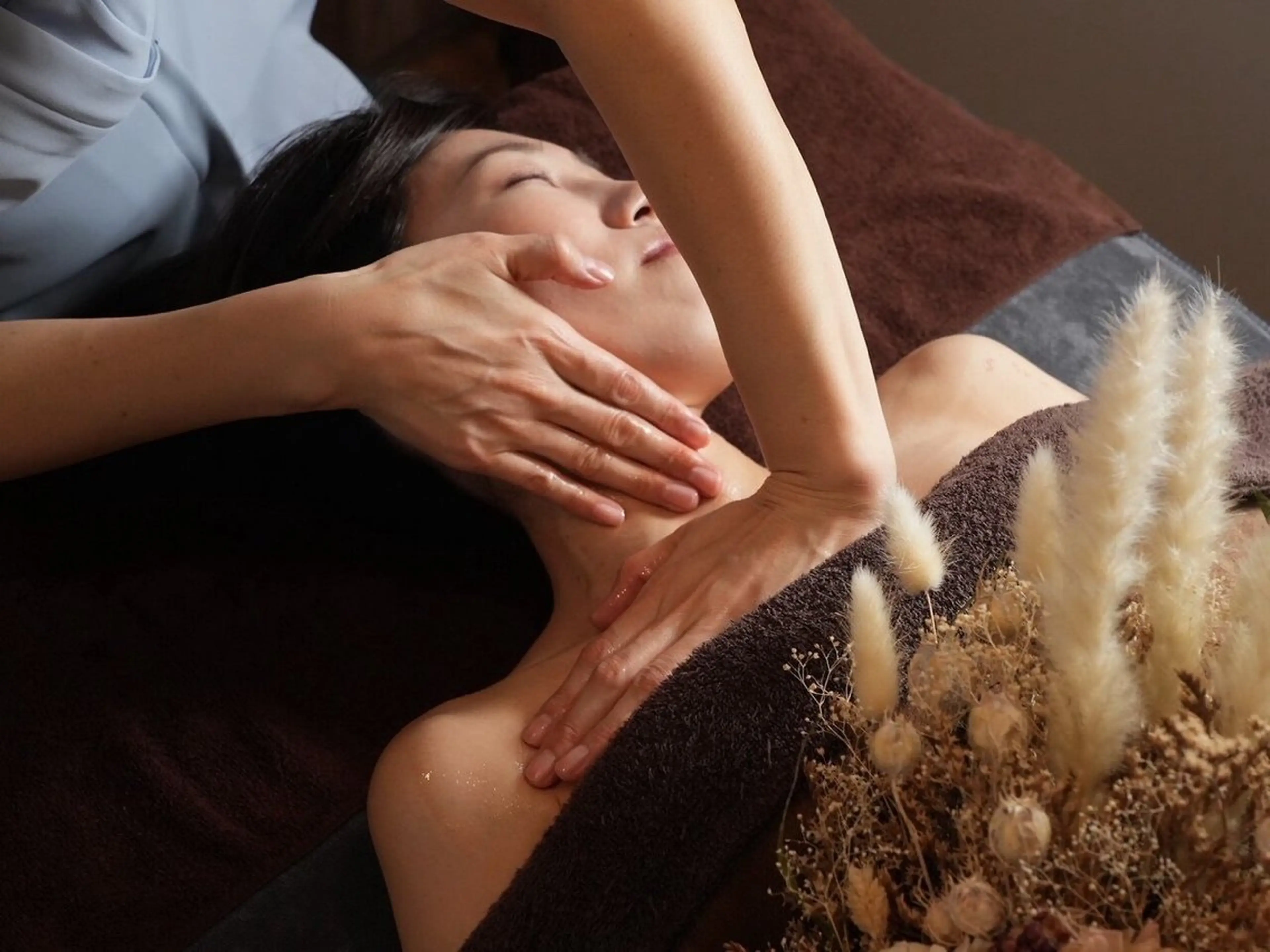 本格全身リンパマッサージ&Faceリンパ90分の写真