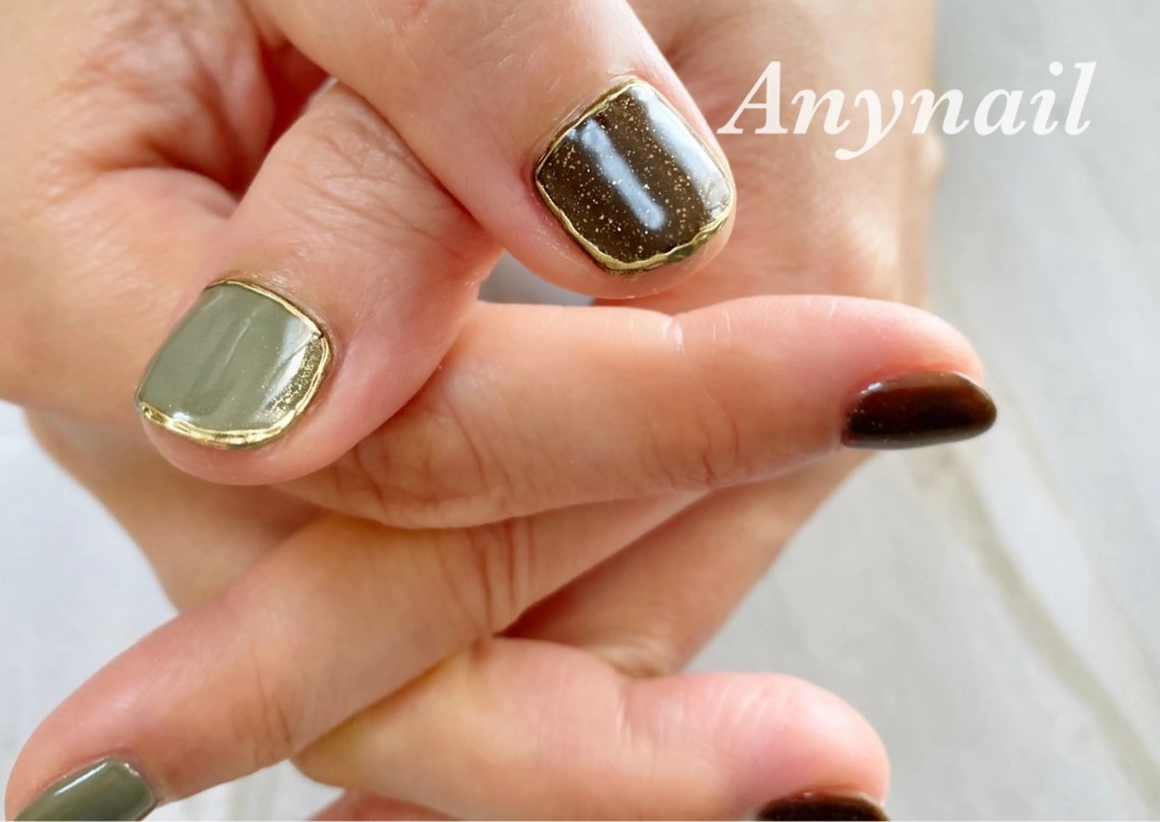 ネイル ブルー ブラウン ミラーネイル ワンカラーネイル 冬ネイル 岩澤 恵子のネイルデザイン