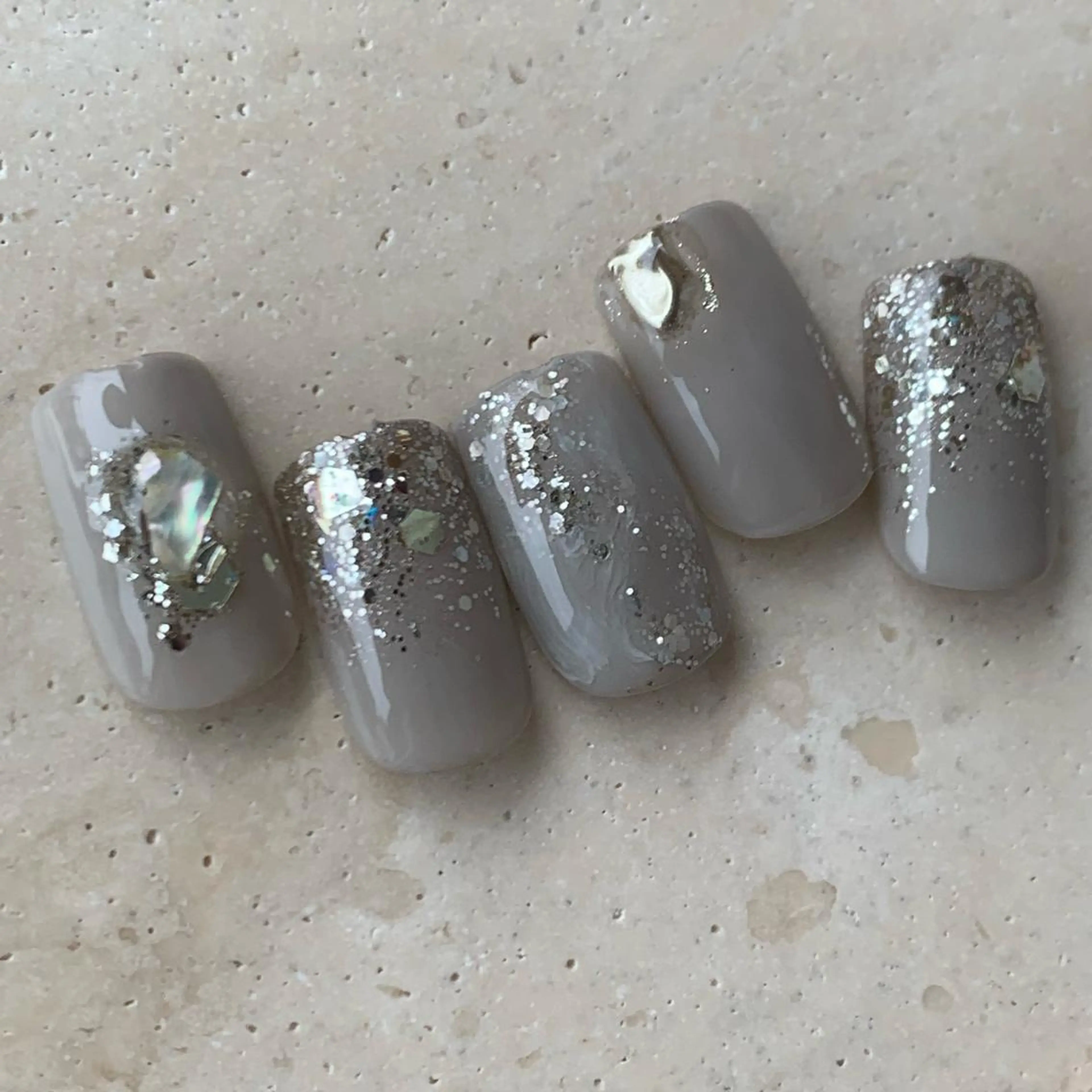 ネイル T Kのネイルデザイン