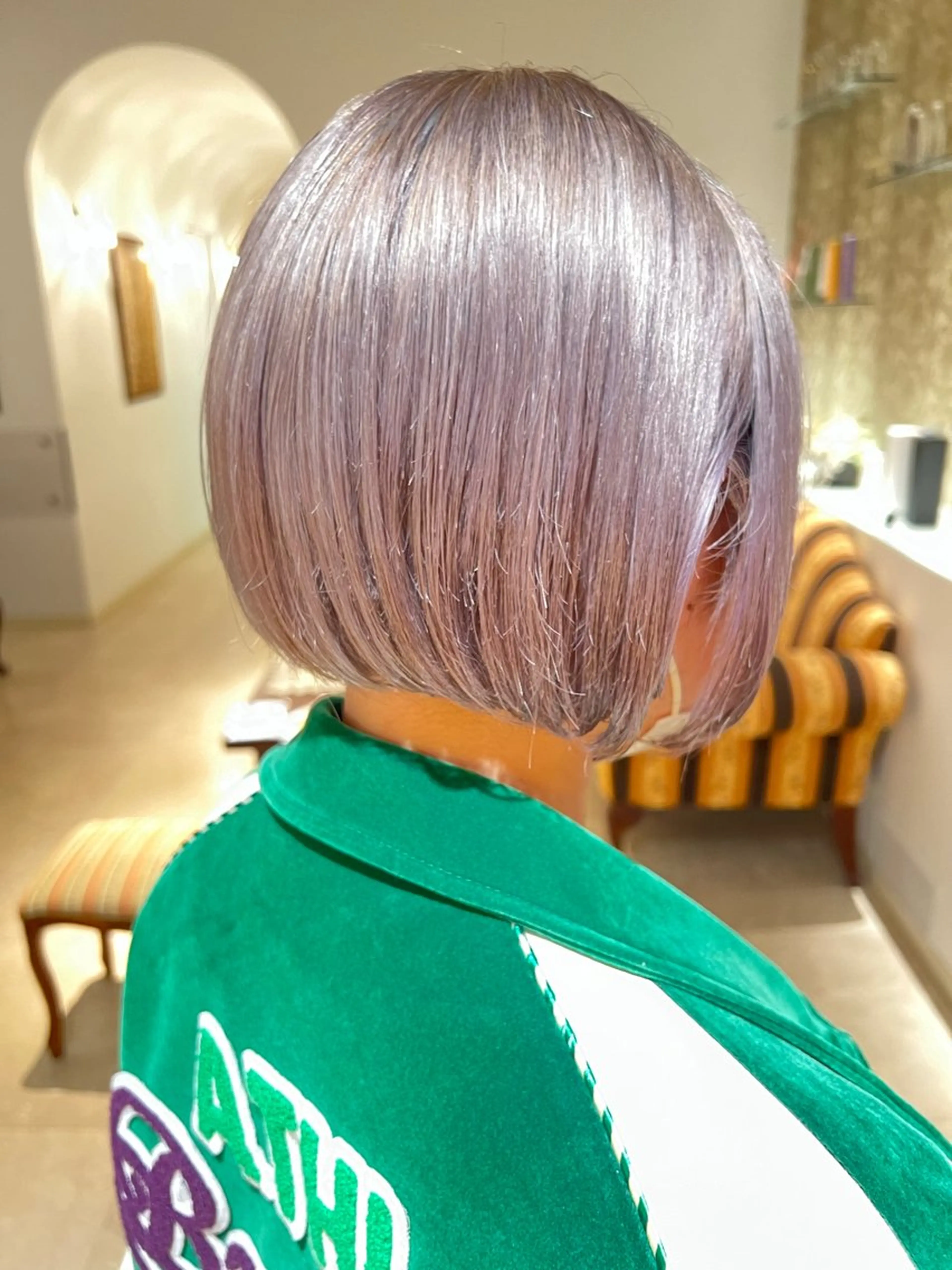 ショート カラー カラースペシャリスト ・齊藤 羽瑠輝のヘアスタイル