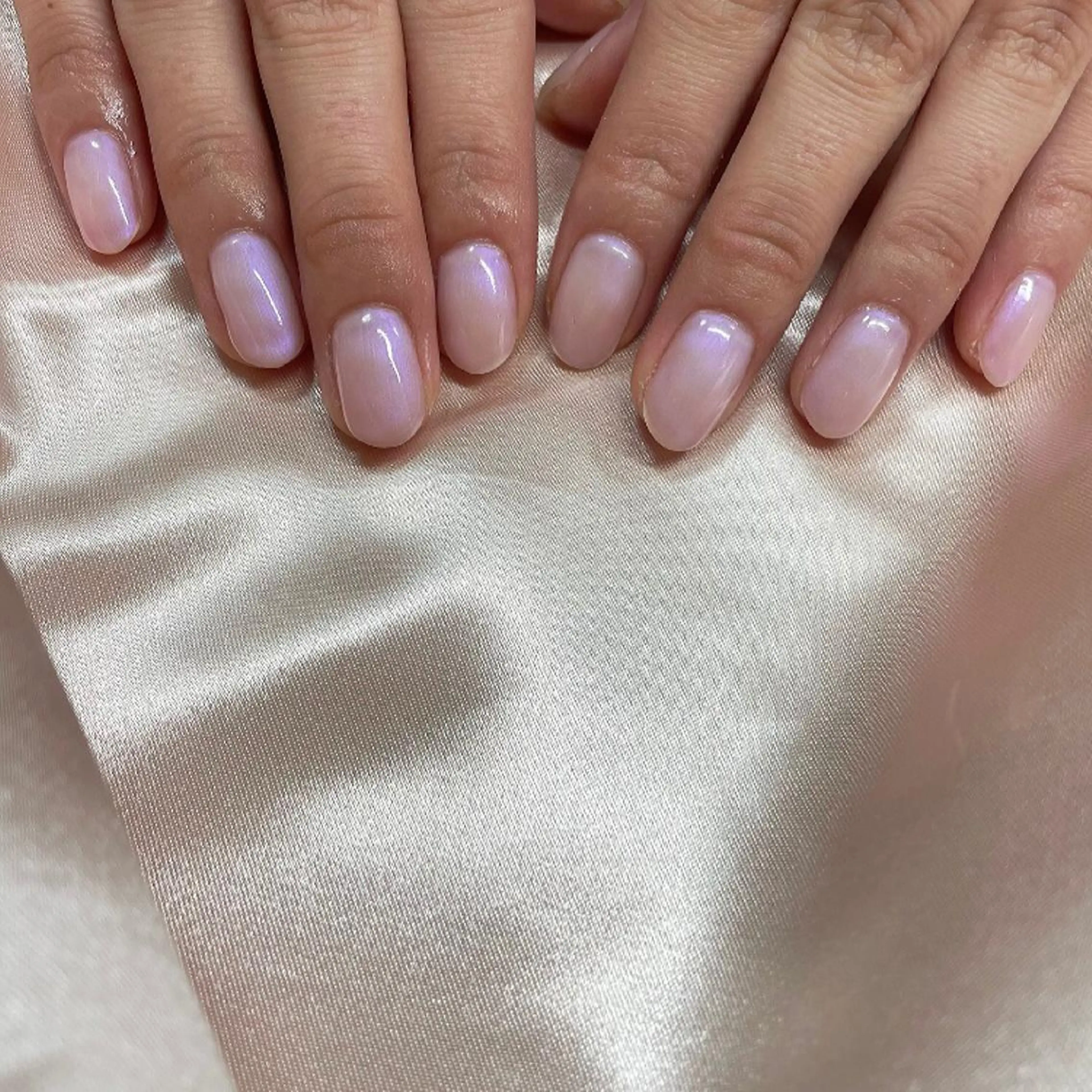 ネイル essence所属・pétit maakoのネイルデザイン