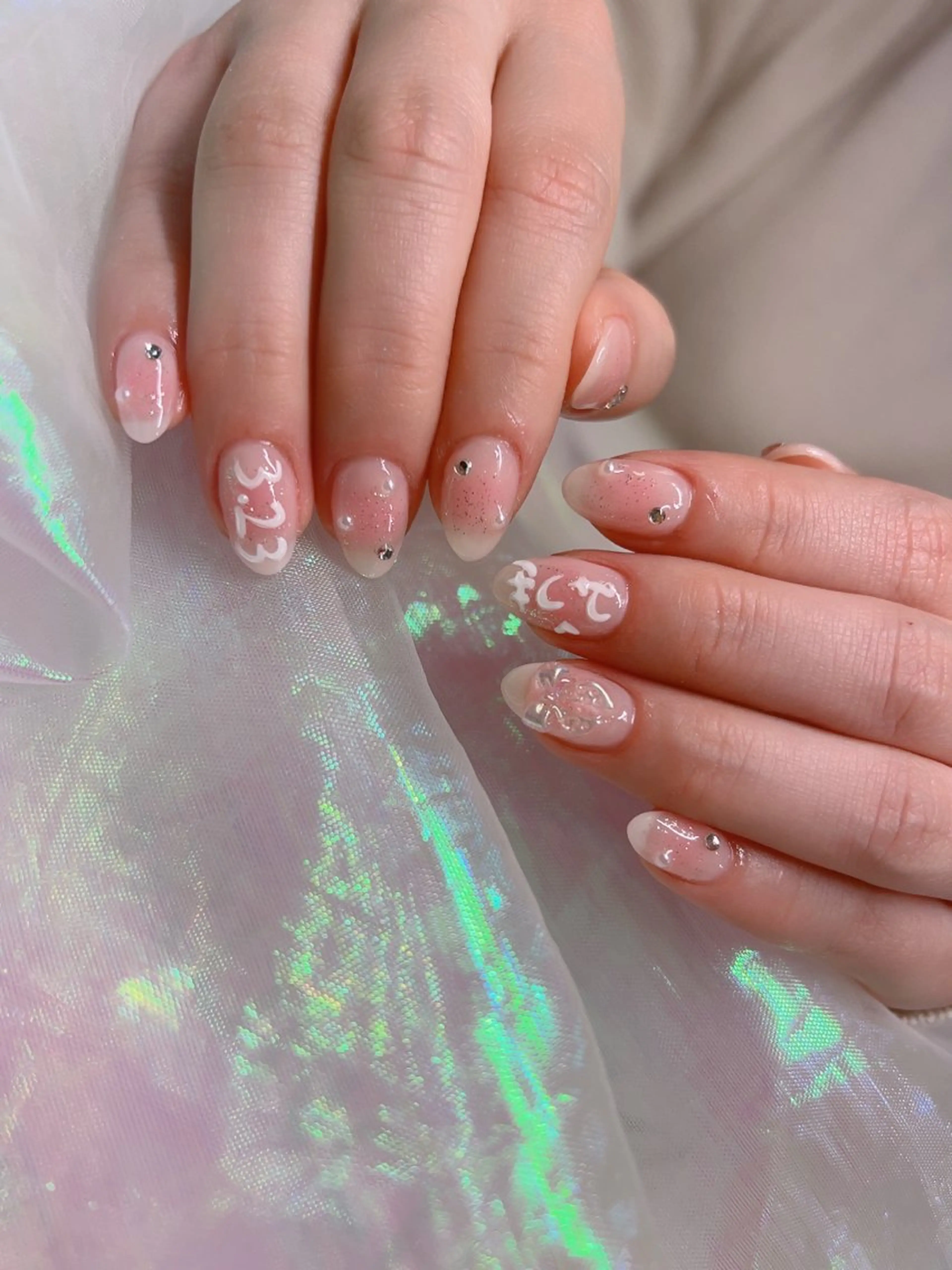 ネイル アートネイル クリアネイル フラッシュネイル フットネイル フレンチネイル インフィニティ ネイルサロンのネイルデザイン