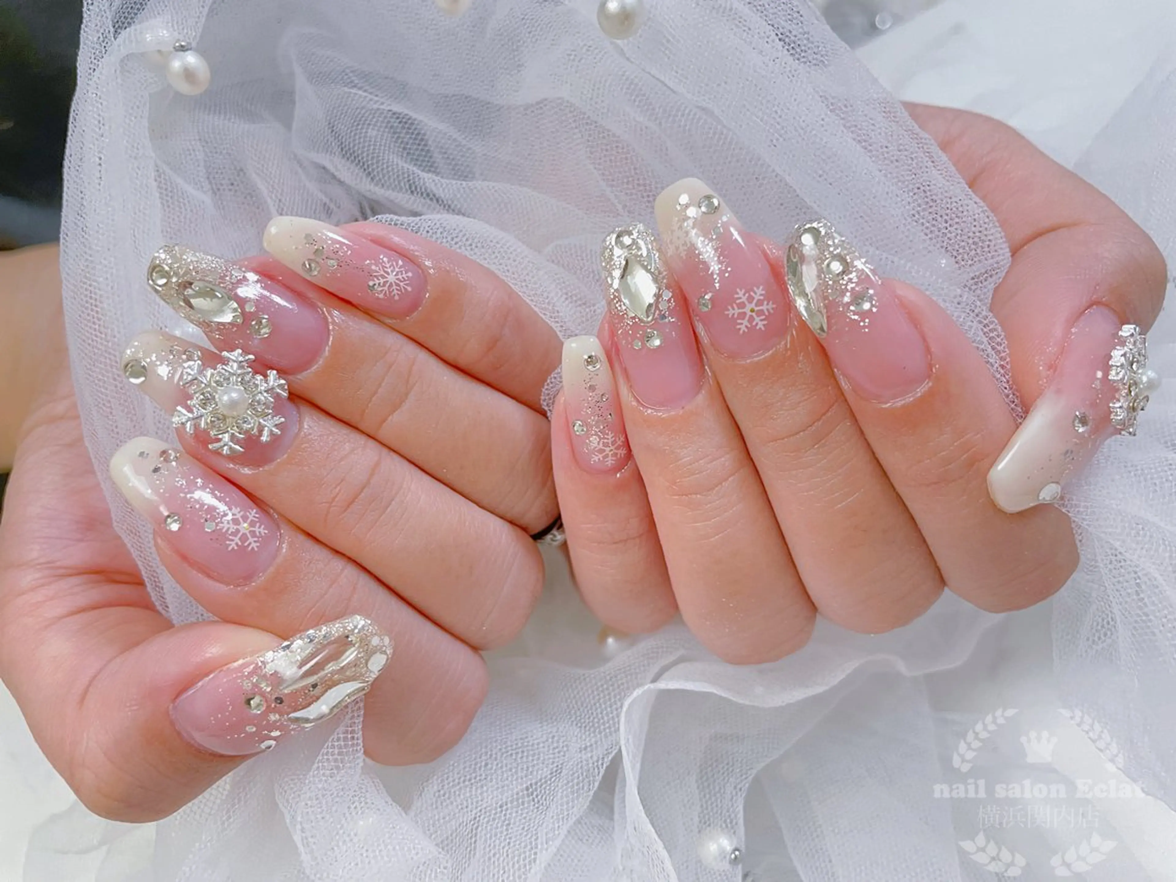 ネイル ハンドネイル ハンドケア ネイルサロンエクラ 🫧Shizukaのネイルデザイン