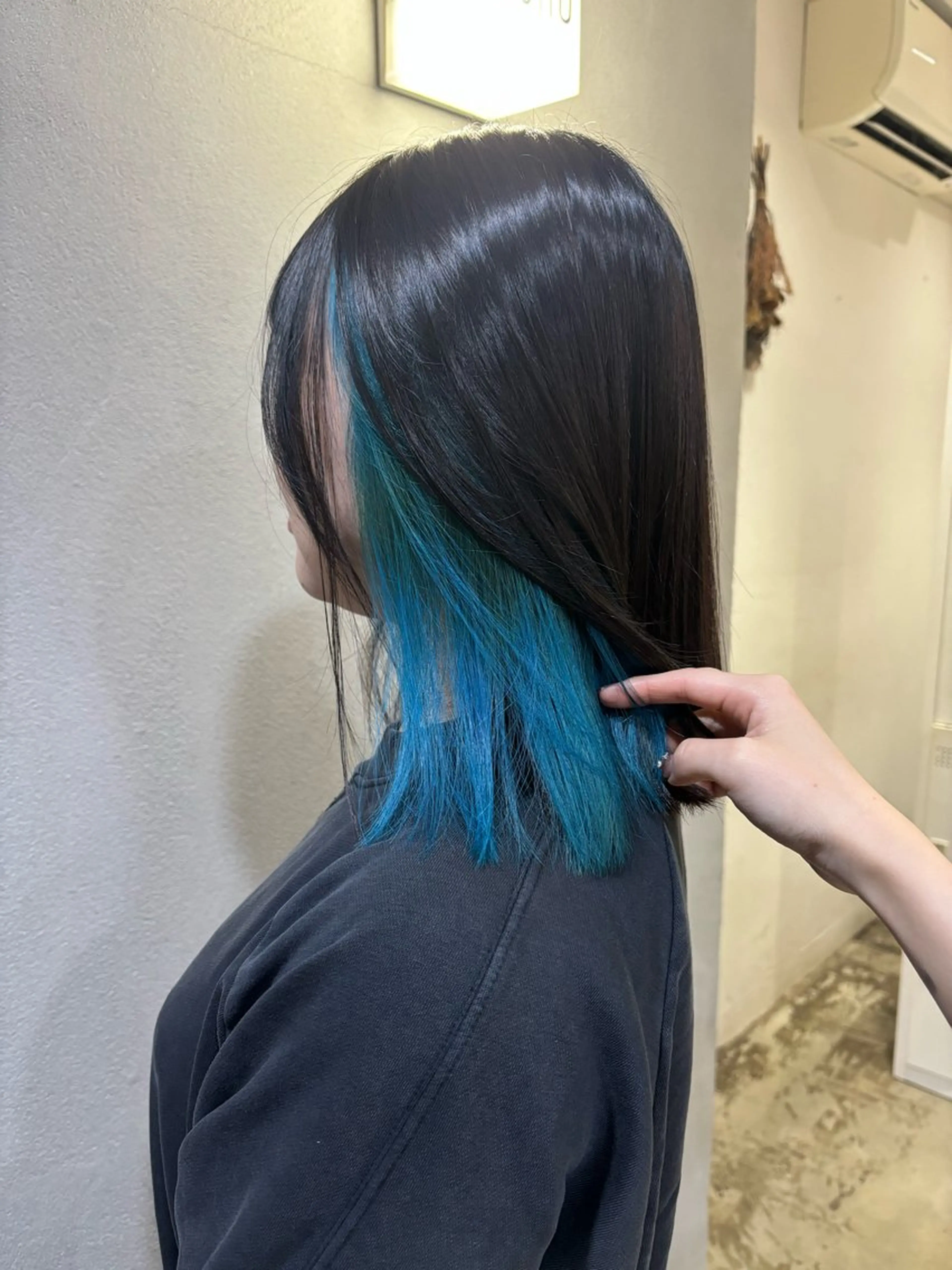 セミロング カラー ゆりか /透明感カラーのヘアスタイル