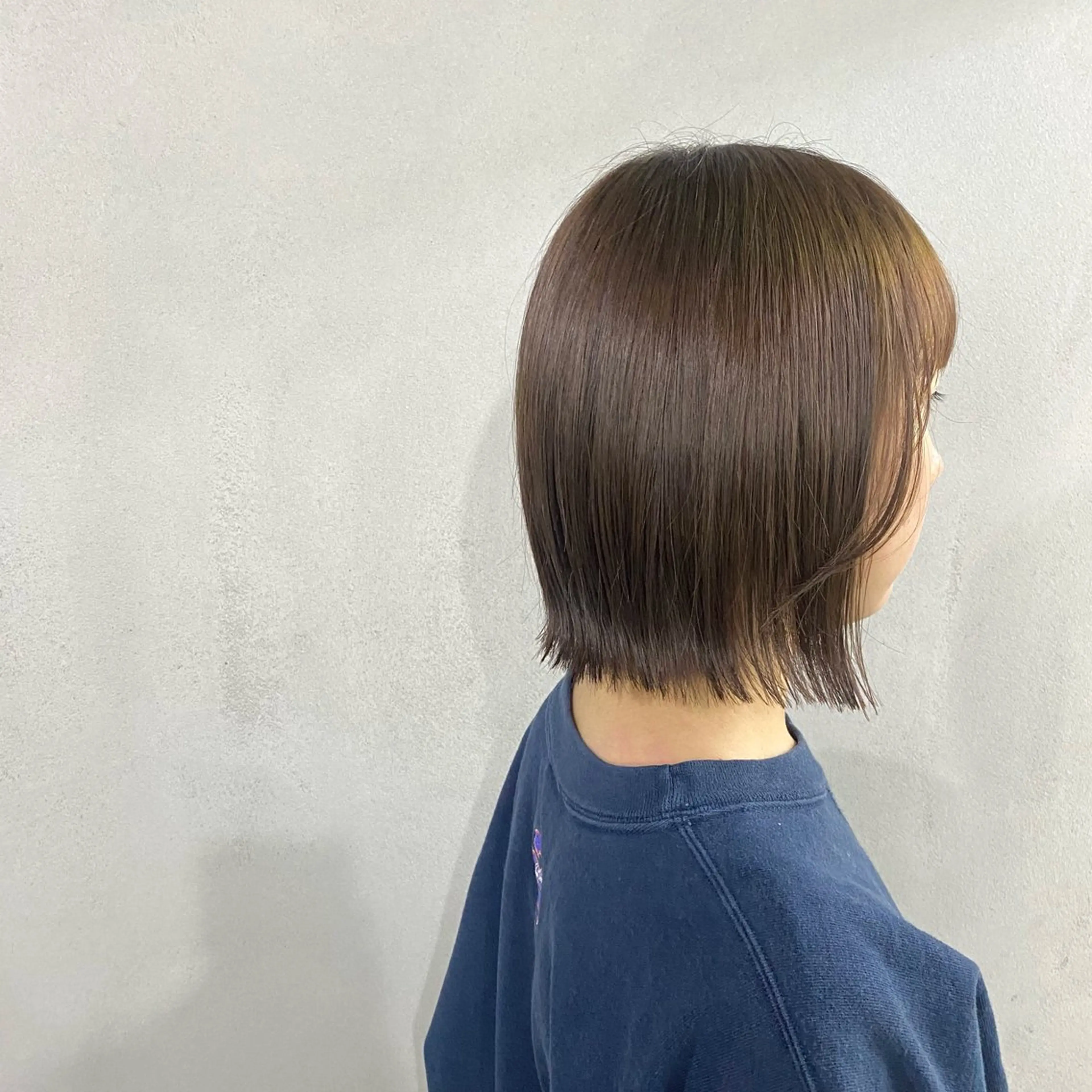 ショート カラー ヘアアレンジ アッシュ ボブ 外ハネヘア カット ヘアカラー トリートメント #tag 佐藤璃美のヘアスタイル