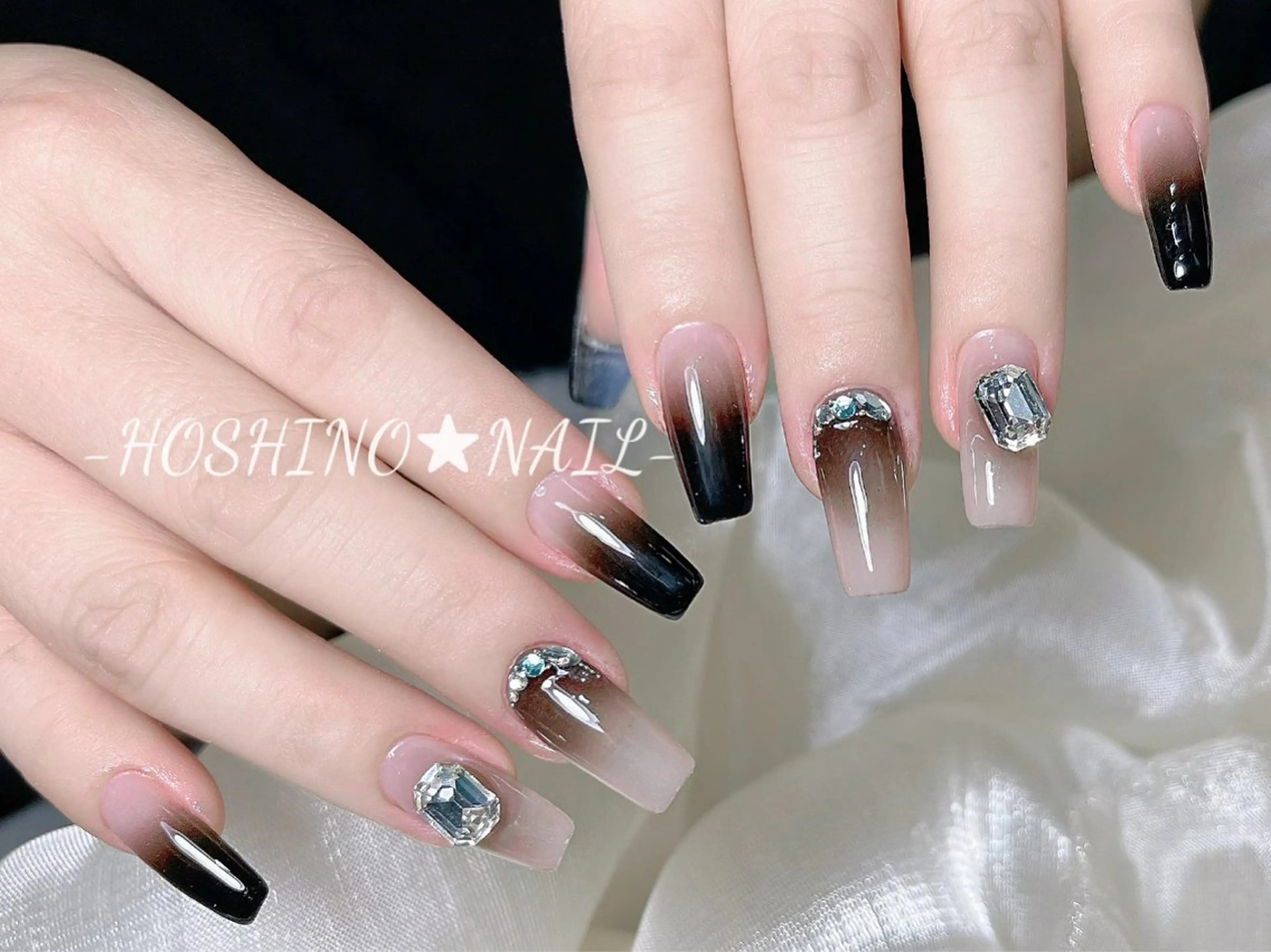 ネイル オーロラネイル チークネイル ドット フットネイル フレンチネイル ★HOSHINO NAIL★新宿店のネイルデザイン