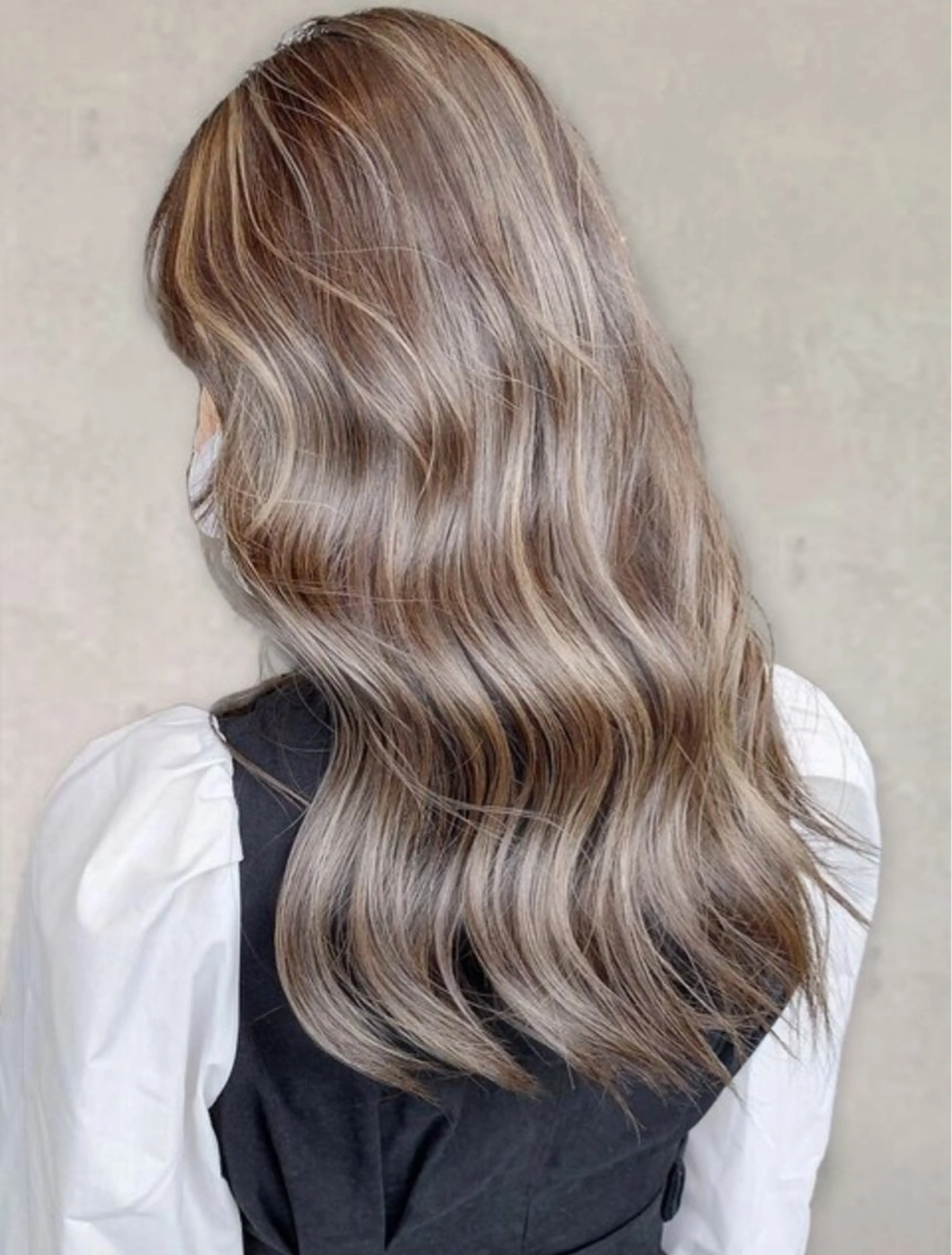 🦋ハイライト×透明感カラー×色持ちトリートメント🦋の写真