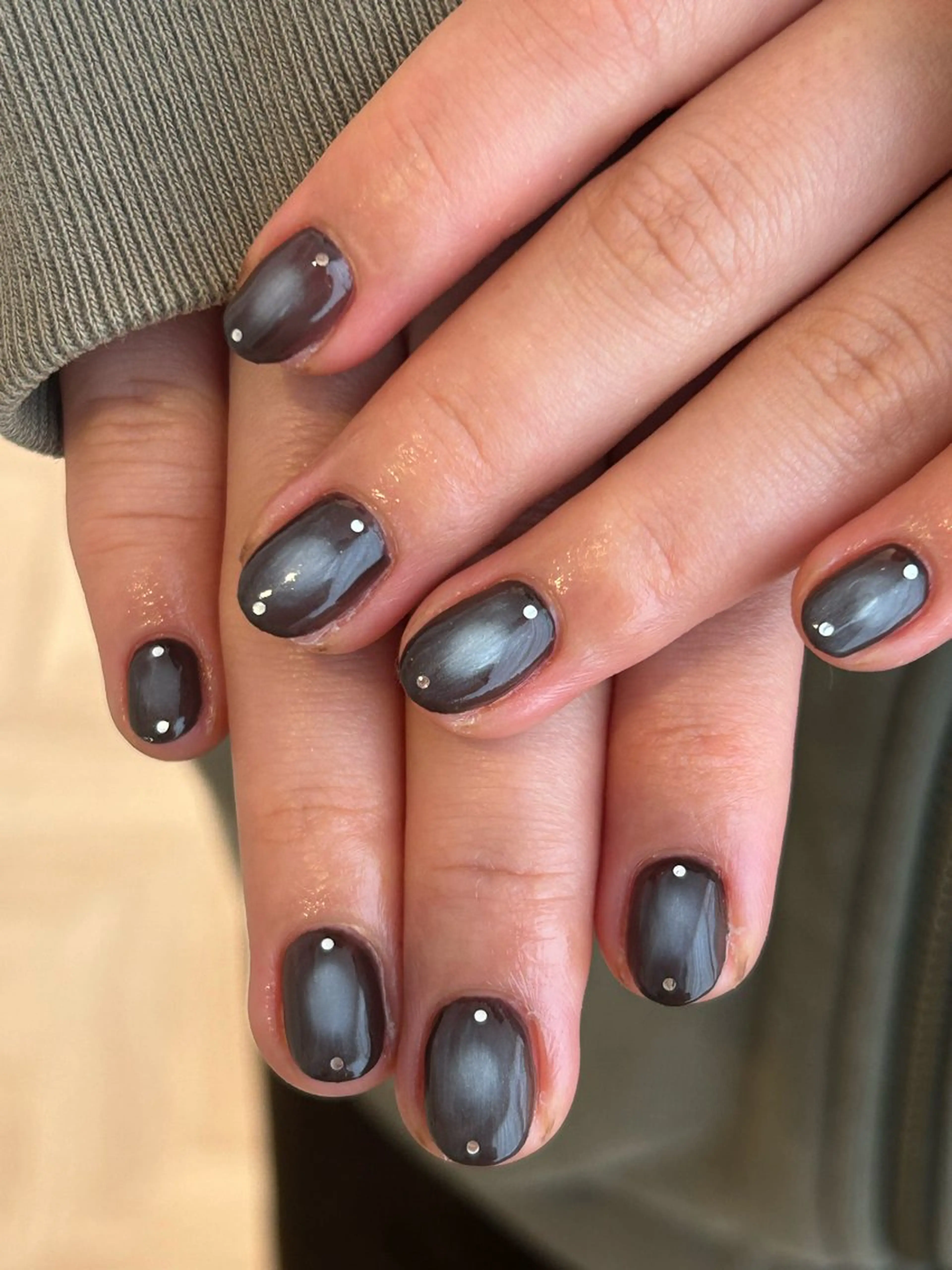 ネイル ニュアンスネイル シルバー katarina🪐 filonnailのネイルデザイン