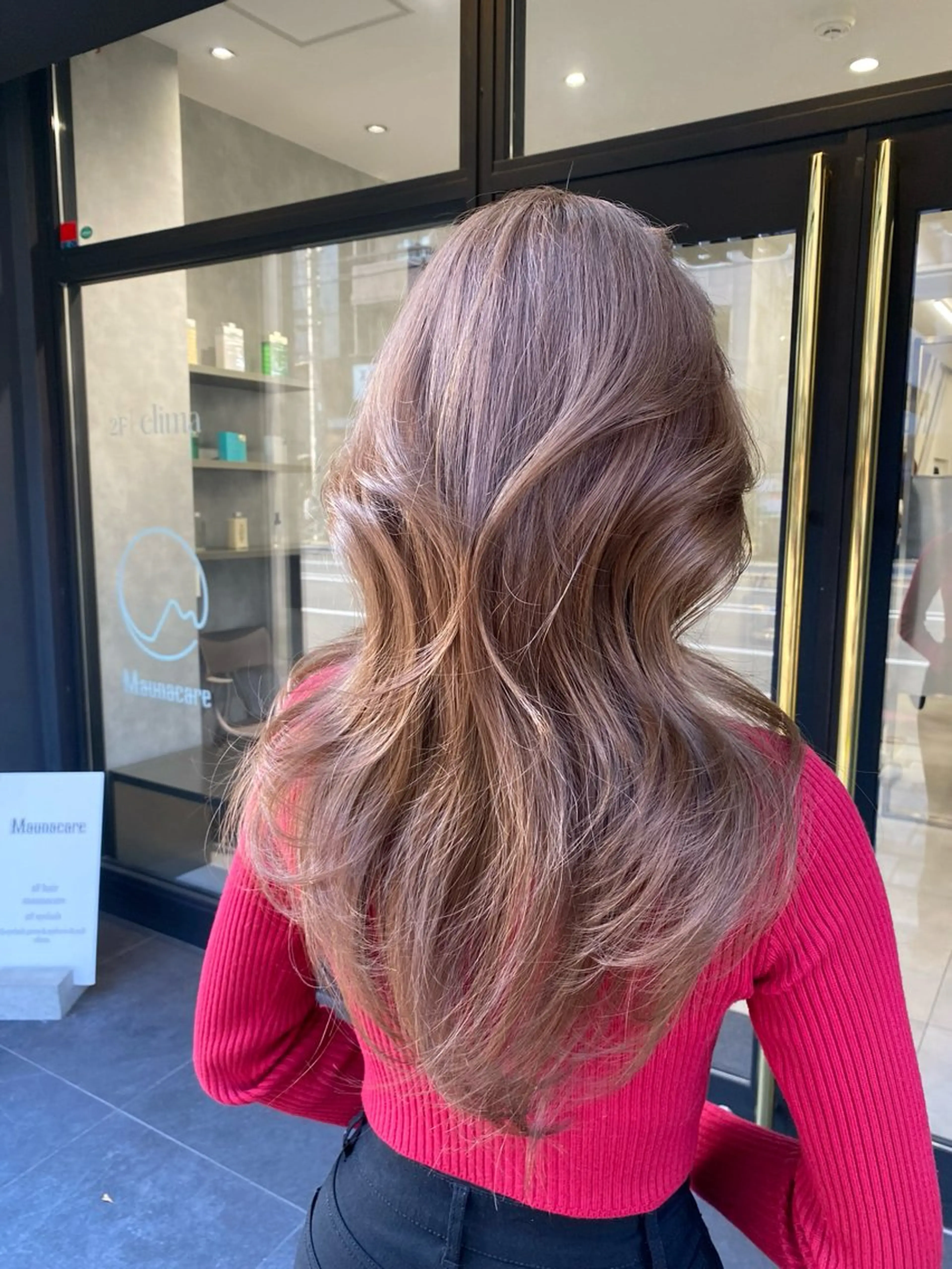 ロング カラー ベージュカラー ダブルカラー レイヤー/艶カラー /韓国ヘア/高松のヘアスタイル