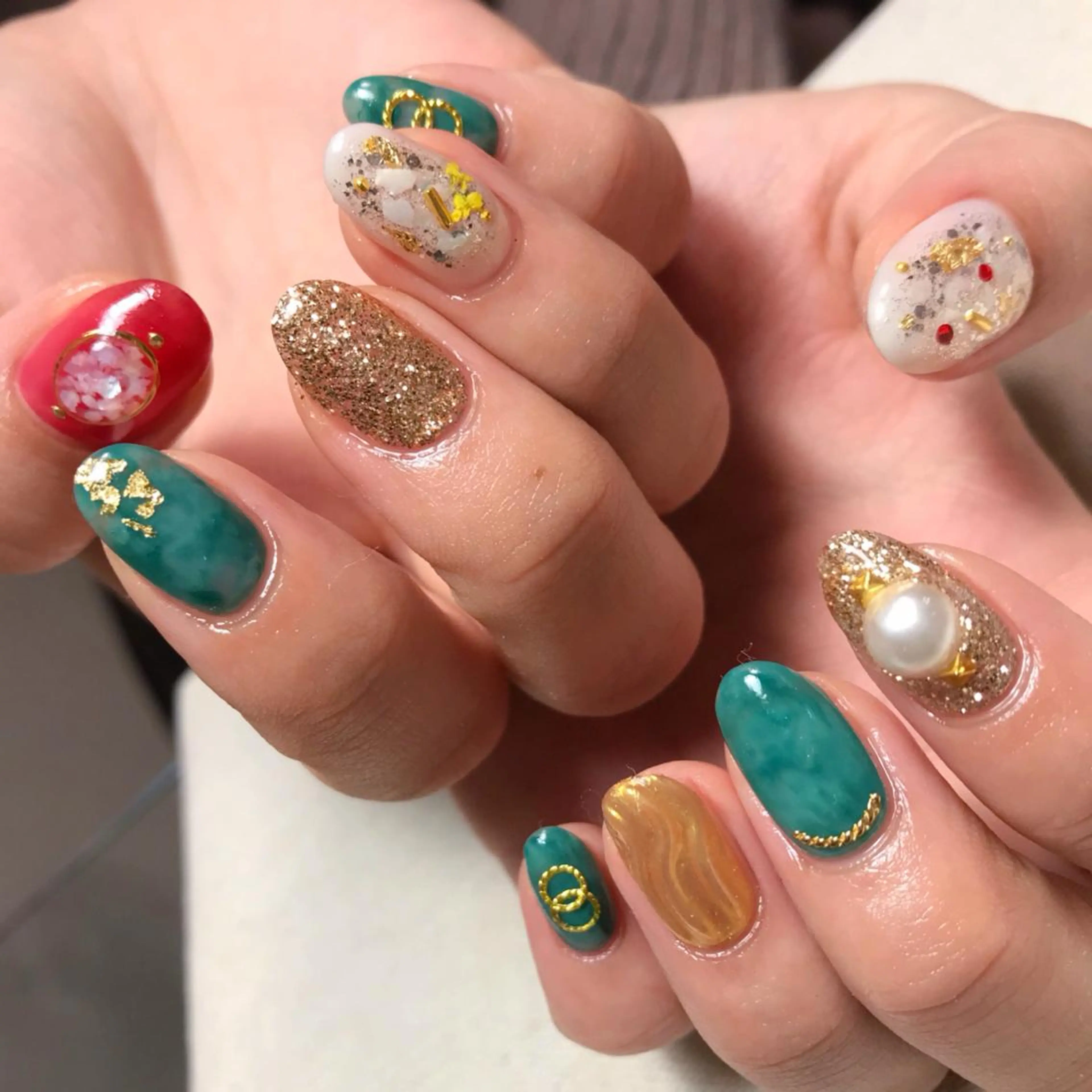 ネイル ハンドネイル 💅 Ai.のネイルデザイン