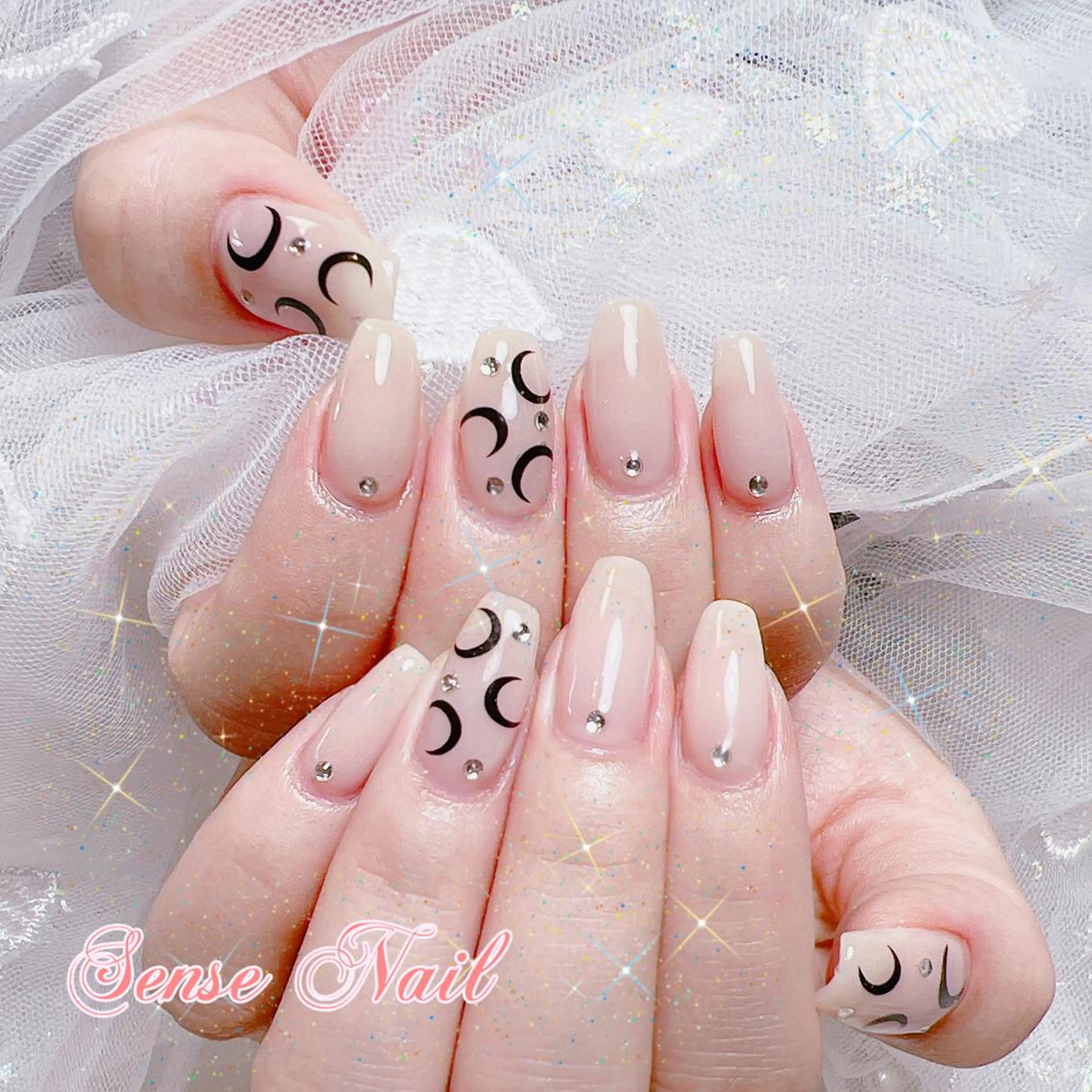 ネイル ハンドネイル ハンドケア Feinn Ink💕のネイルデザイン