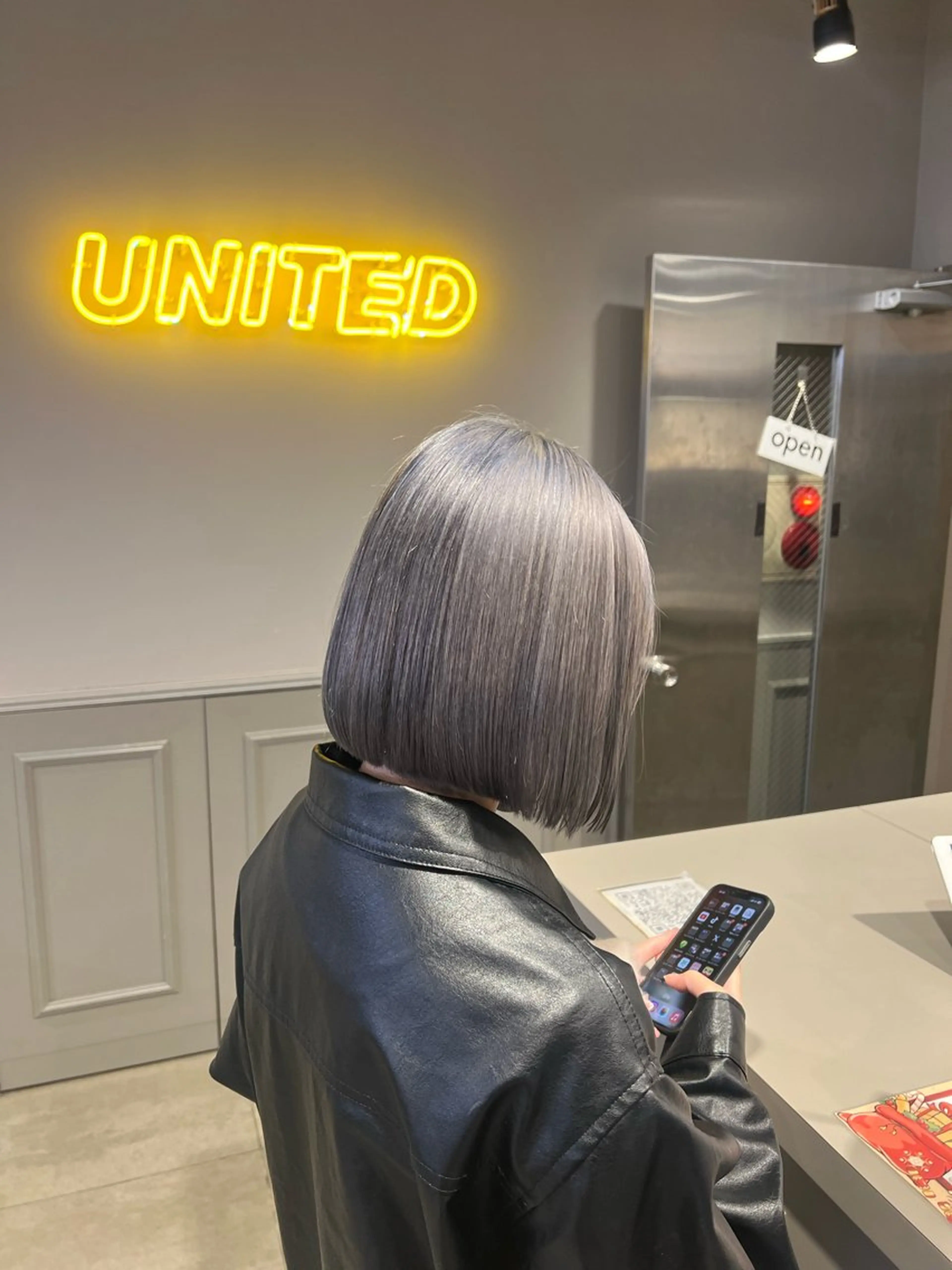 ショート カラー ヘアカラー 韓国レイヤーカット /REIのヘアスタイル