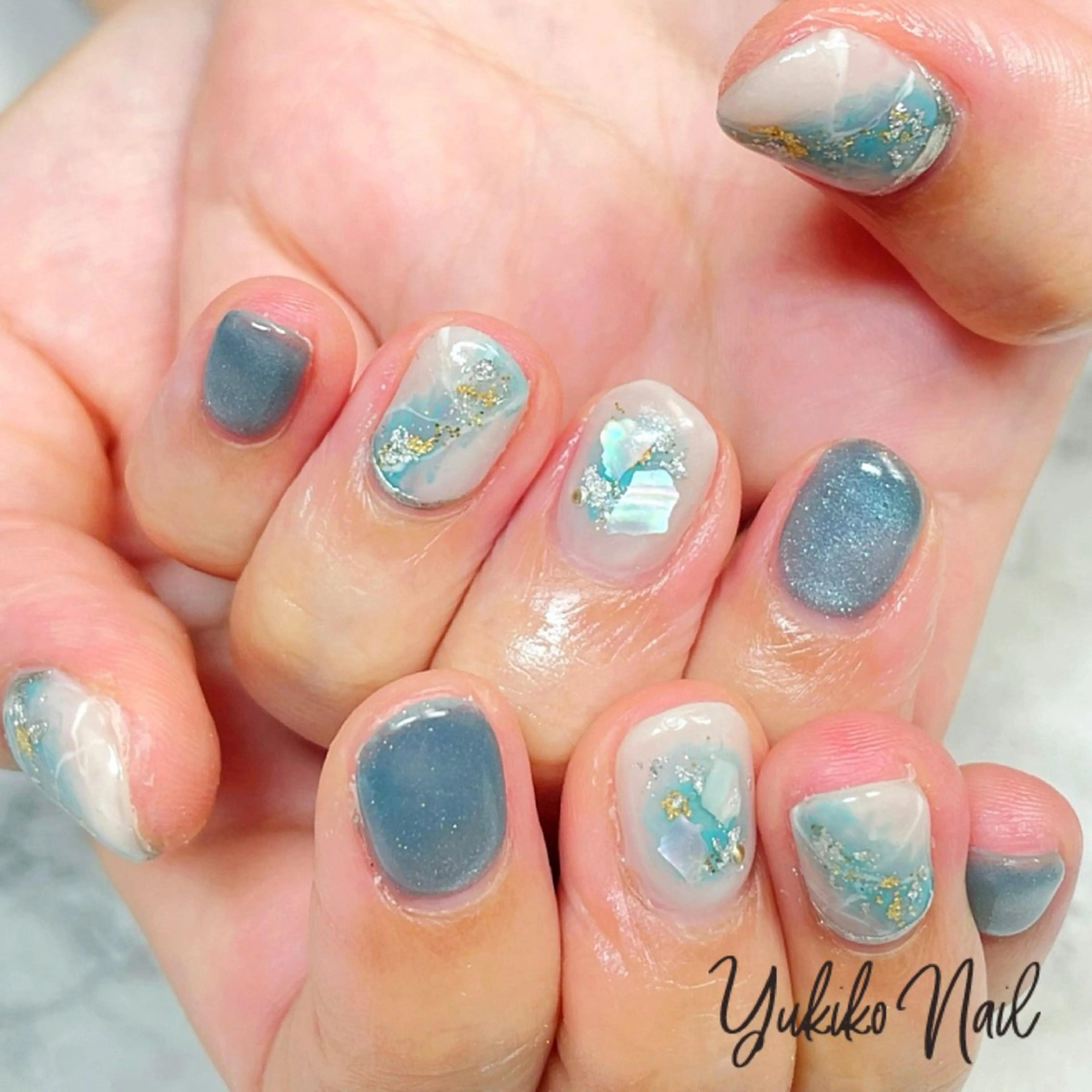 ネイル ブルー マグネットネイル 大理石ネイル(マーブル) ニュアンスネイル ハンドネイル ユキコ ネイルのネイルデザイン