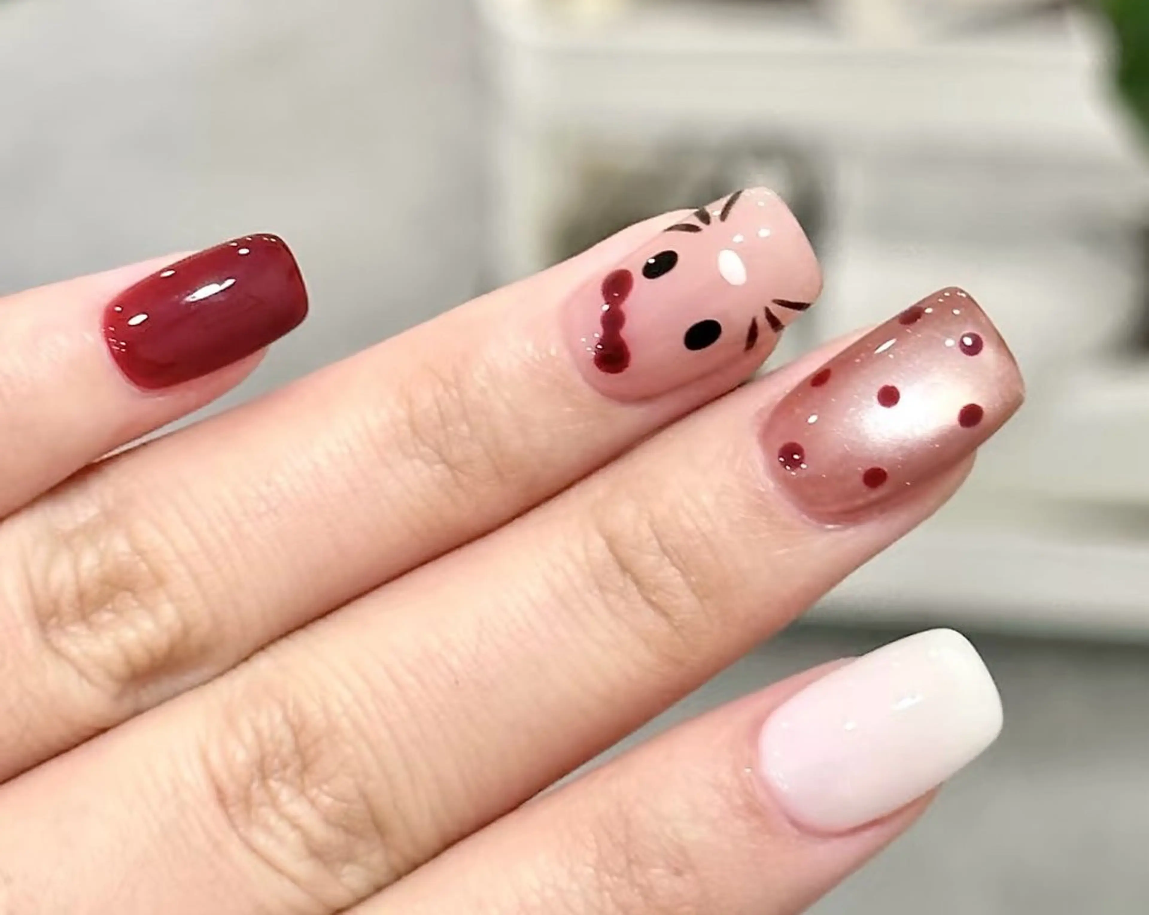 ネイル 高木 維麗絲のネイルデザイン